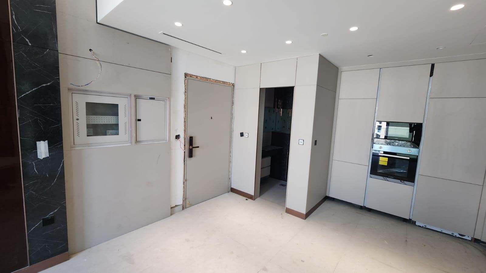 Hyde Walk Residence - Construction