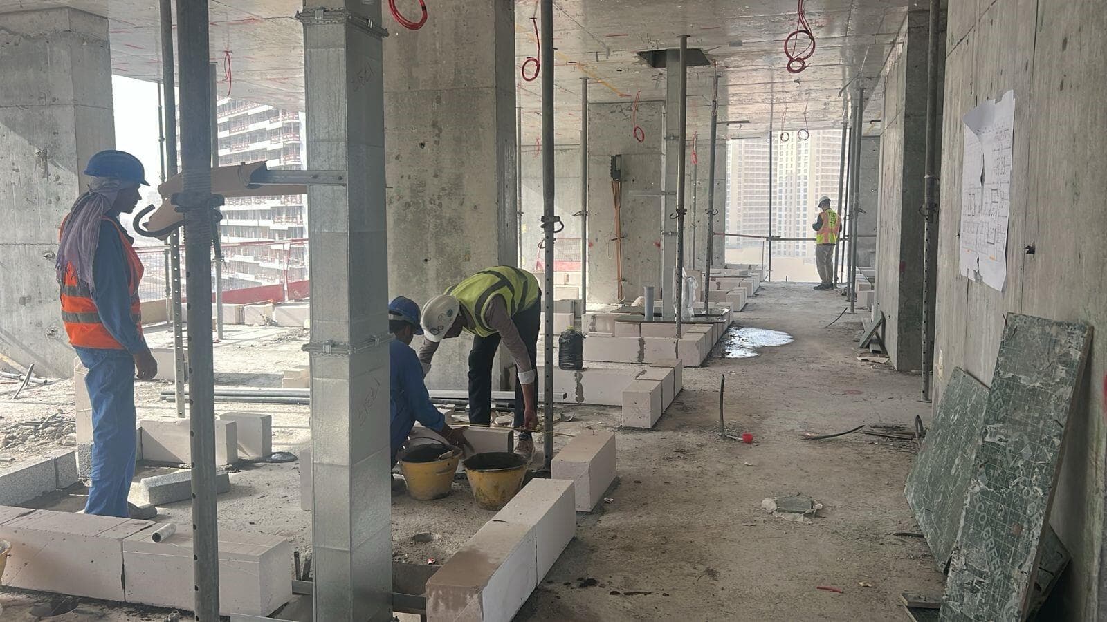 The First Collection Dubai Sports City - Construction
