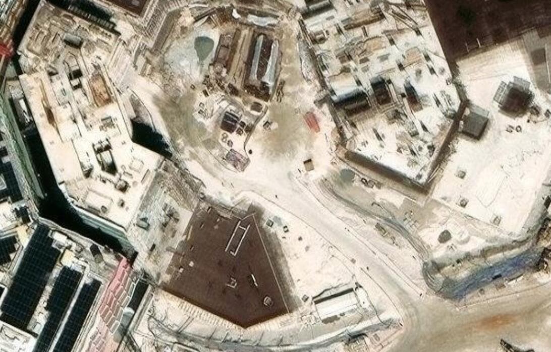 Hotel London - Construction