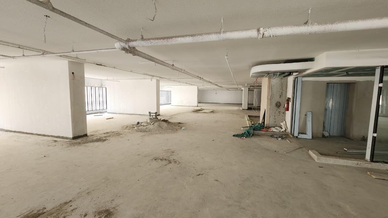 Views V - Construction