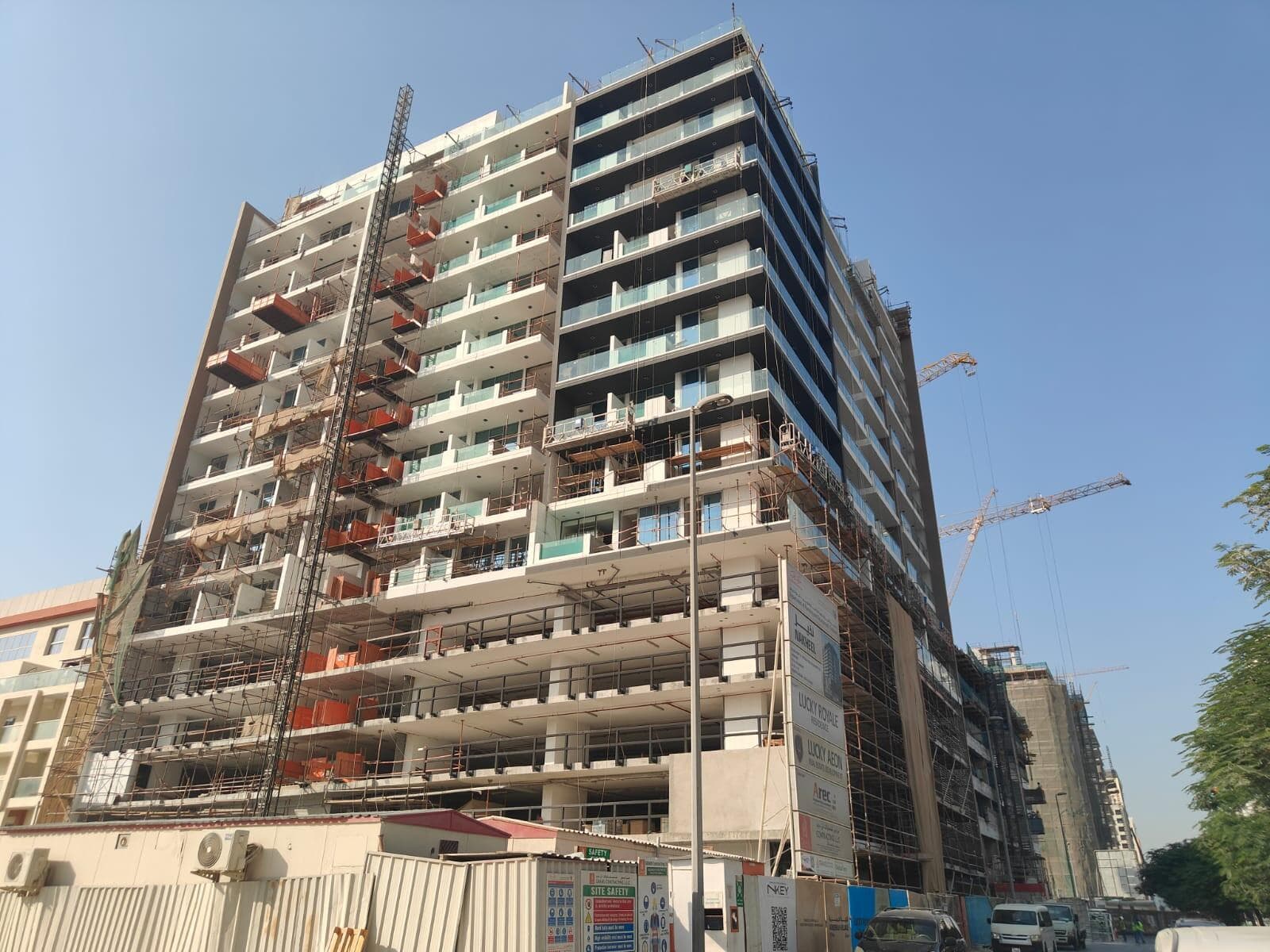 Lucky Royale Residence - Construction