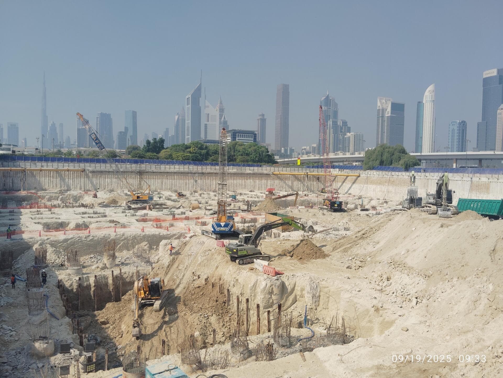 Address Residences Zabeel - Строительство