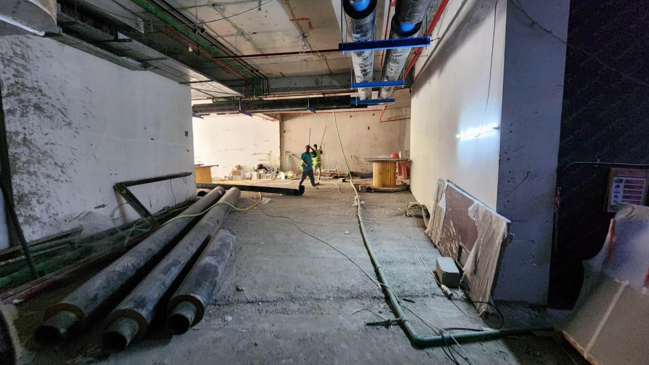 Views V - Construction