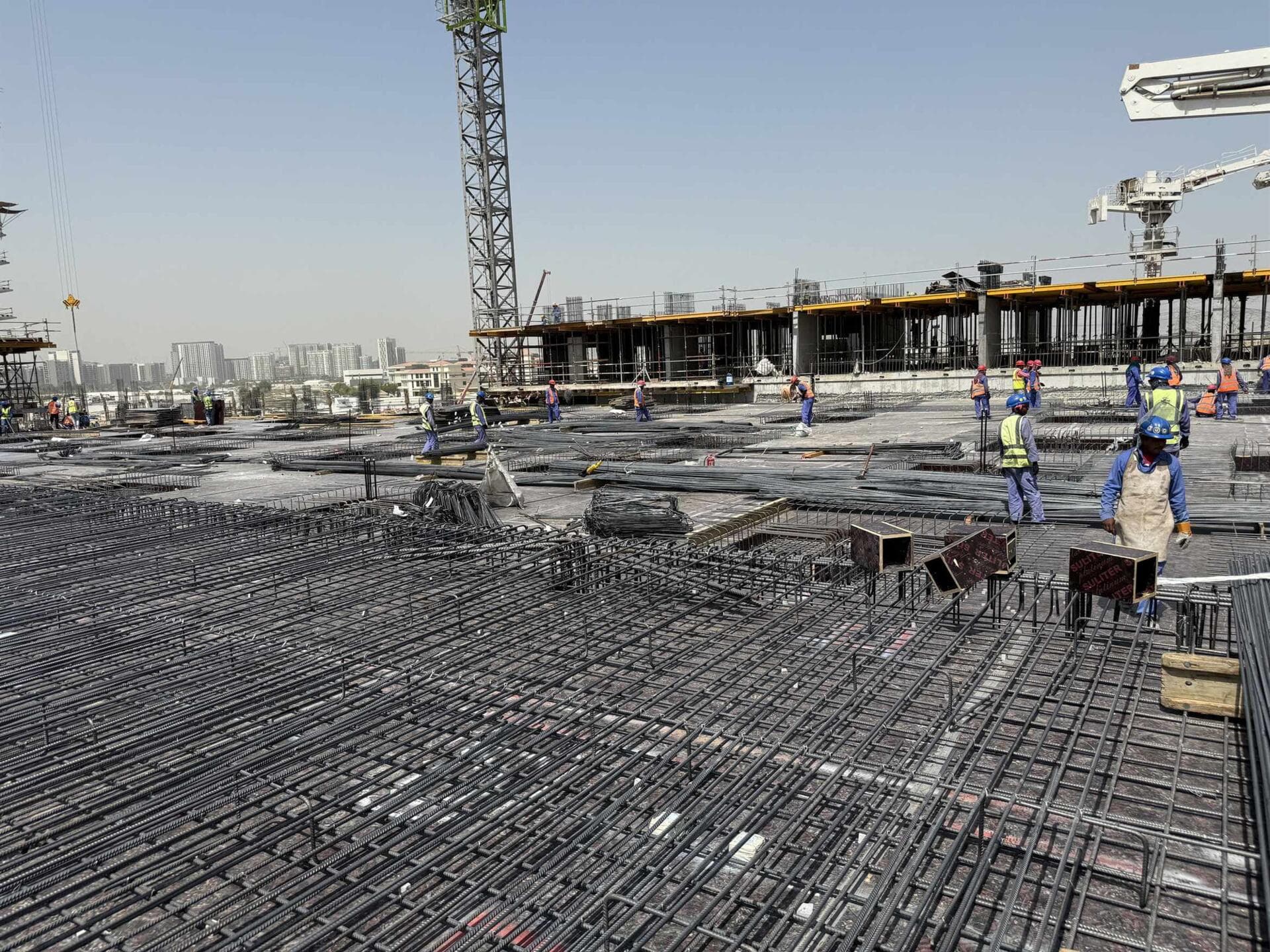 Club Place - Construction