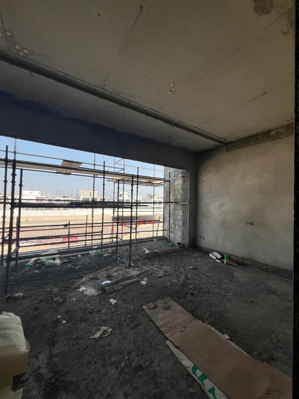 District One West Phase 2 - Строительство