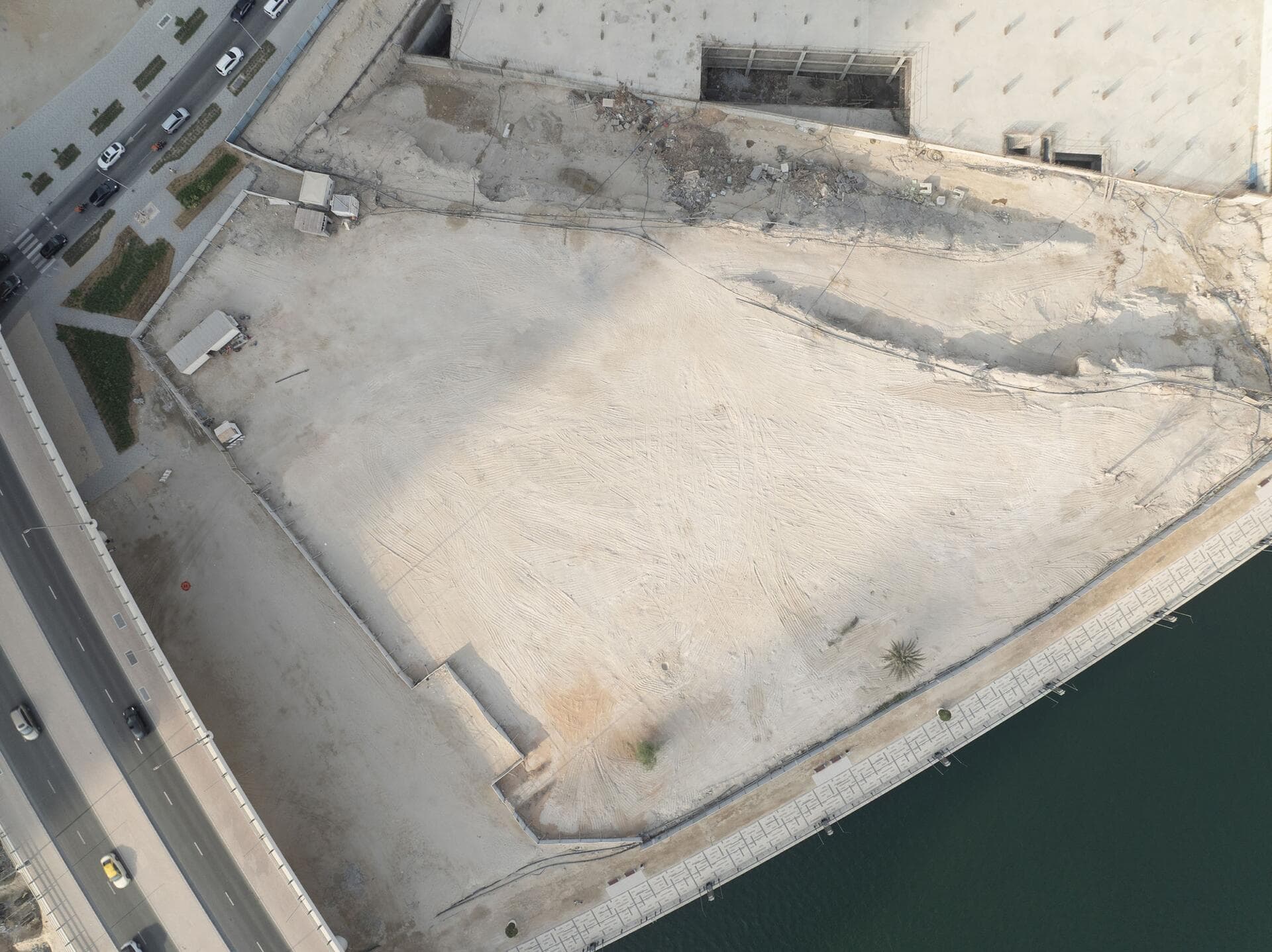 Wedyan - The Canal - Construction