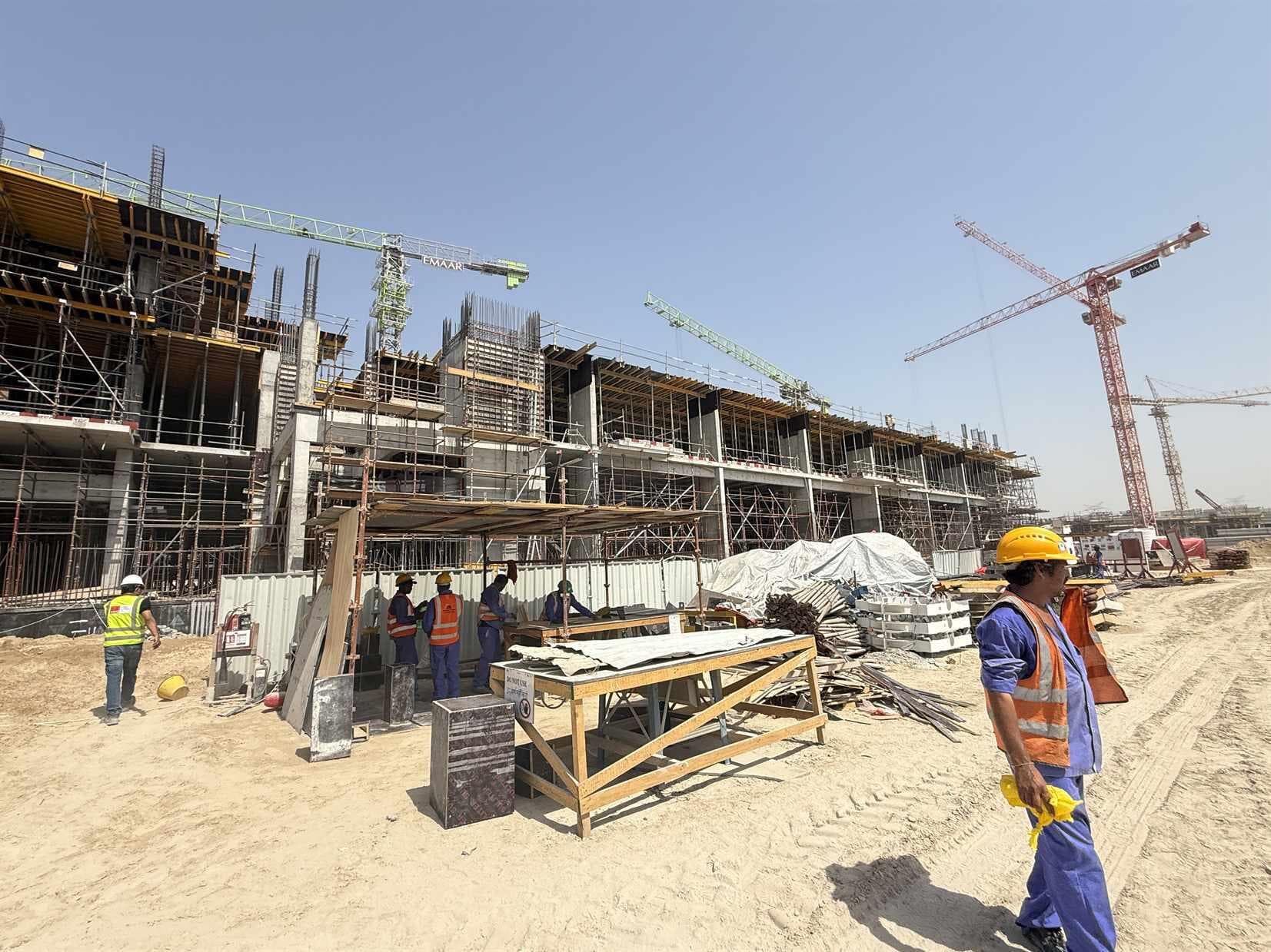 Club Place - Construction