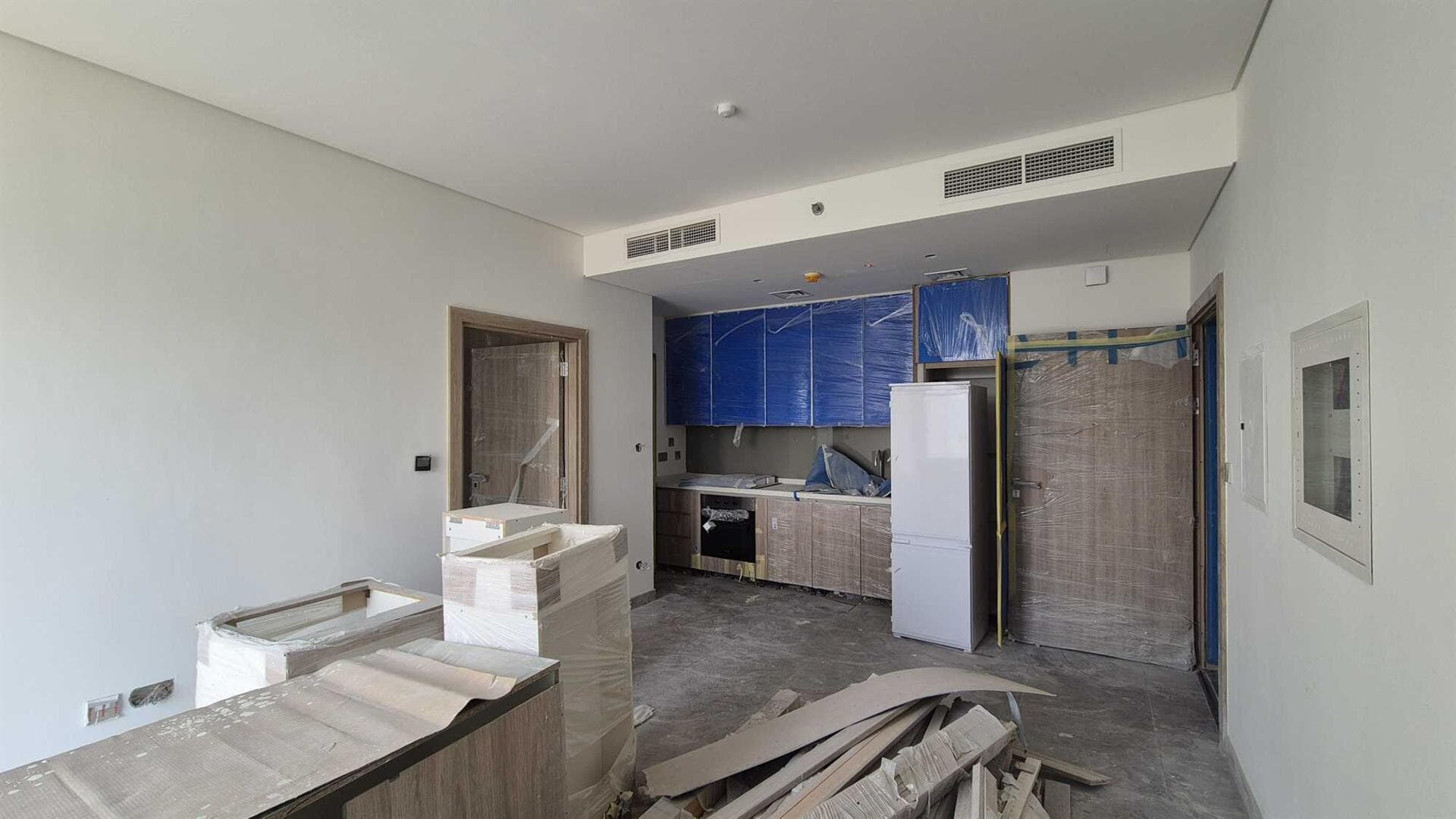 Peninsula Two - Construction