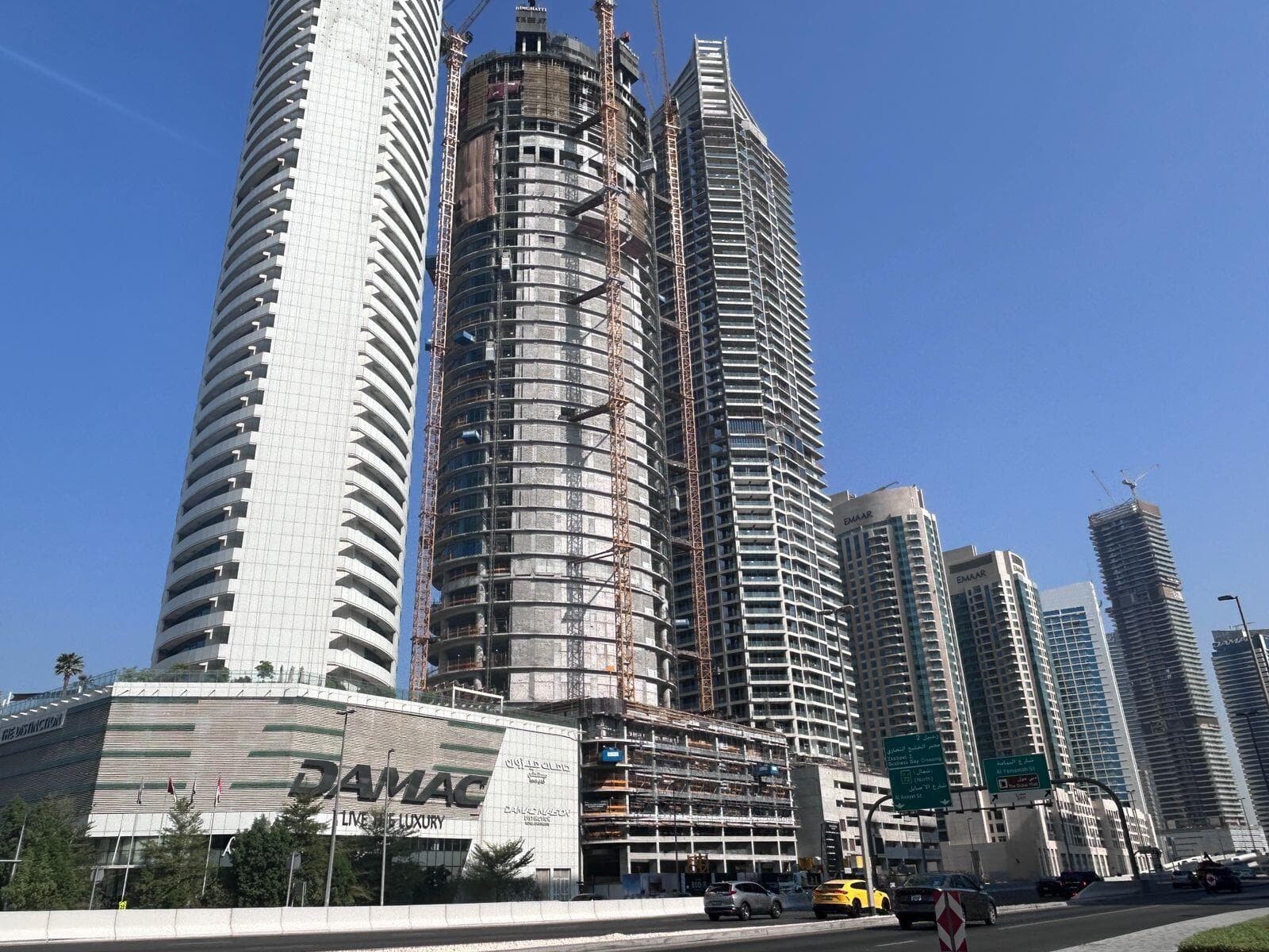 Mercedes Benz Places by Binghatti - Construction
