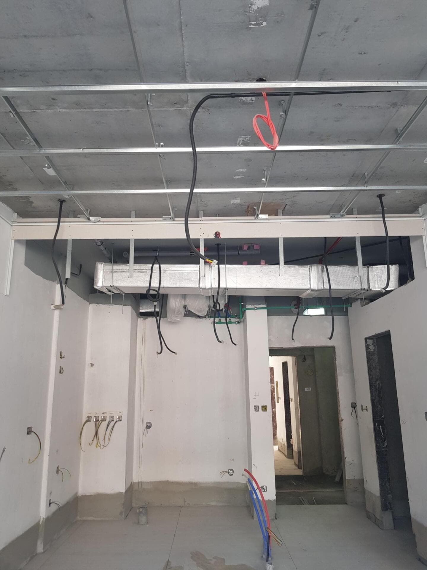 One Beverly - Construction