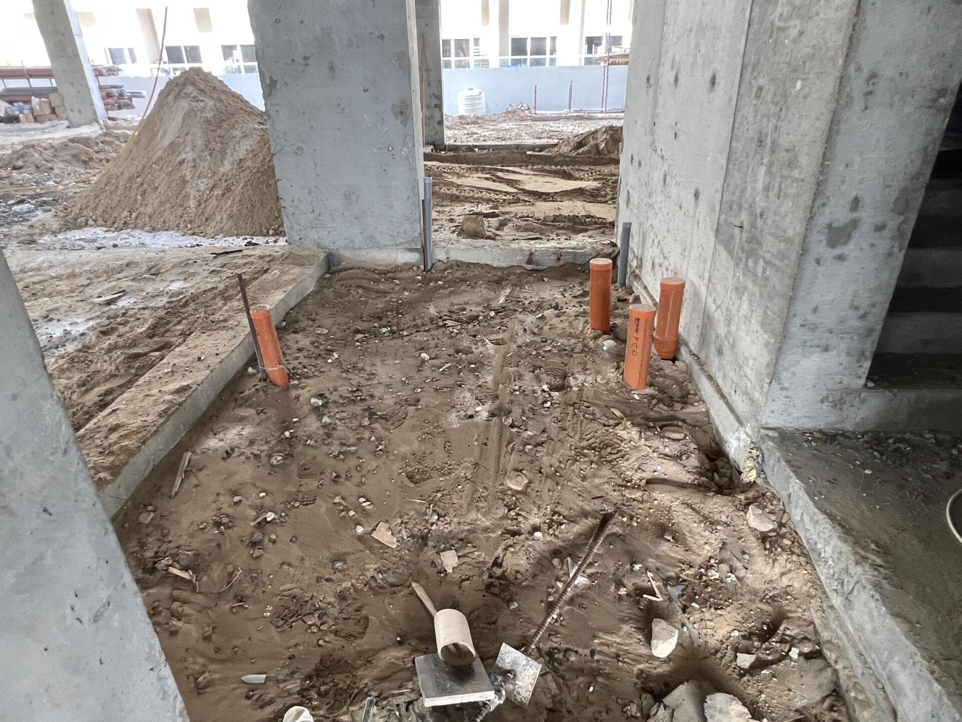 The Eighty Three - Construction