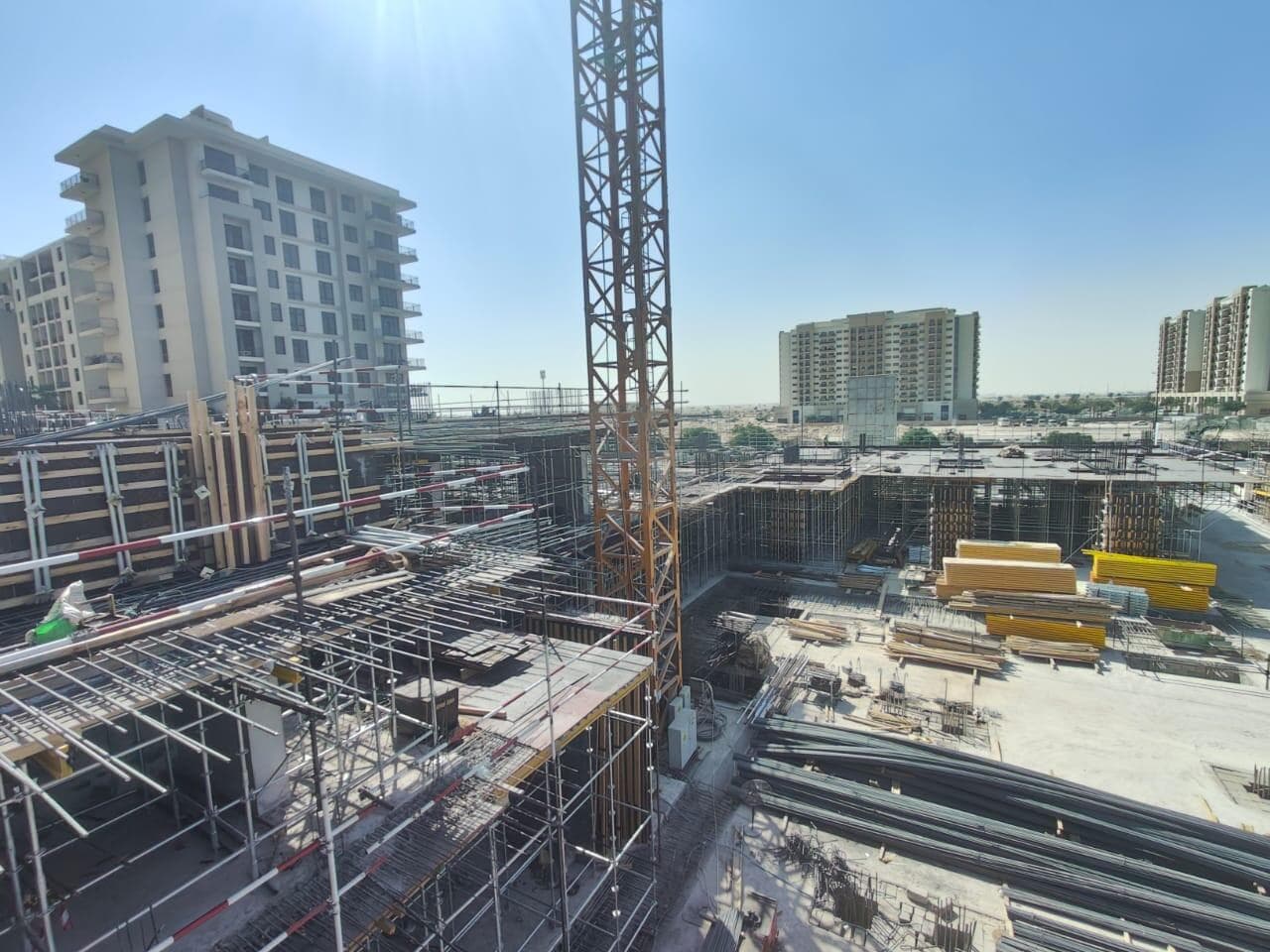 Lana on the Park - Construction