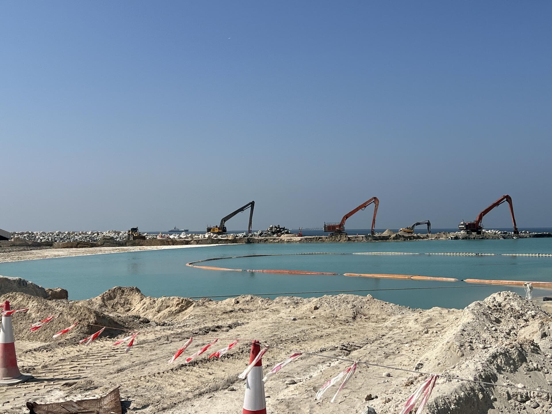 Jumeirah Asora Bay - Construction