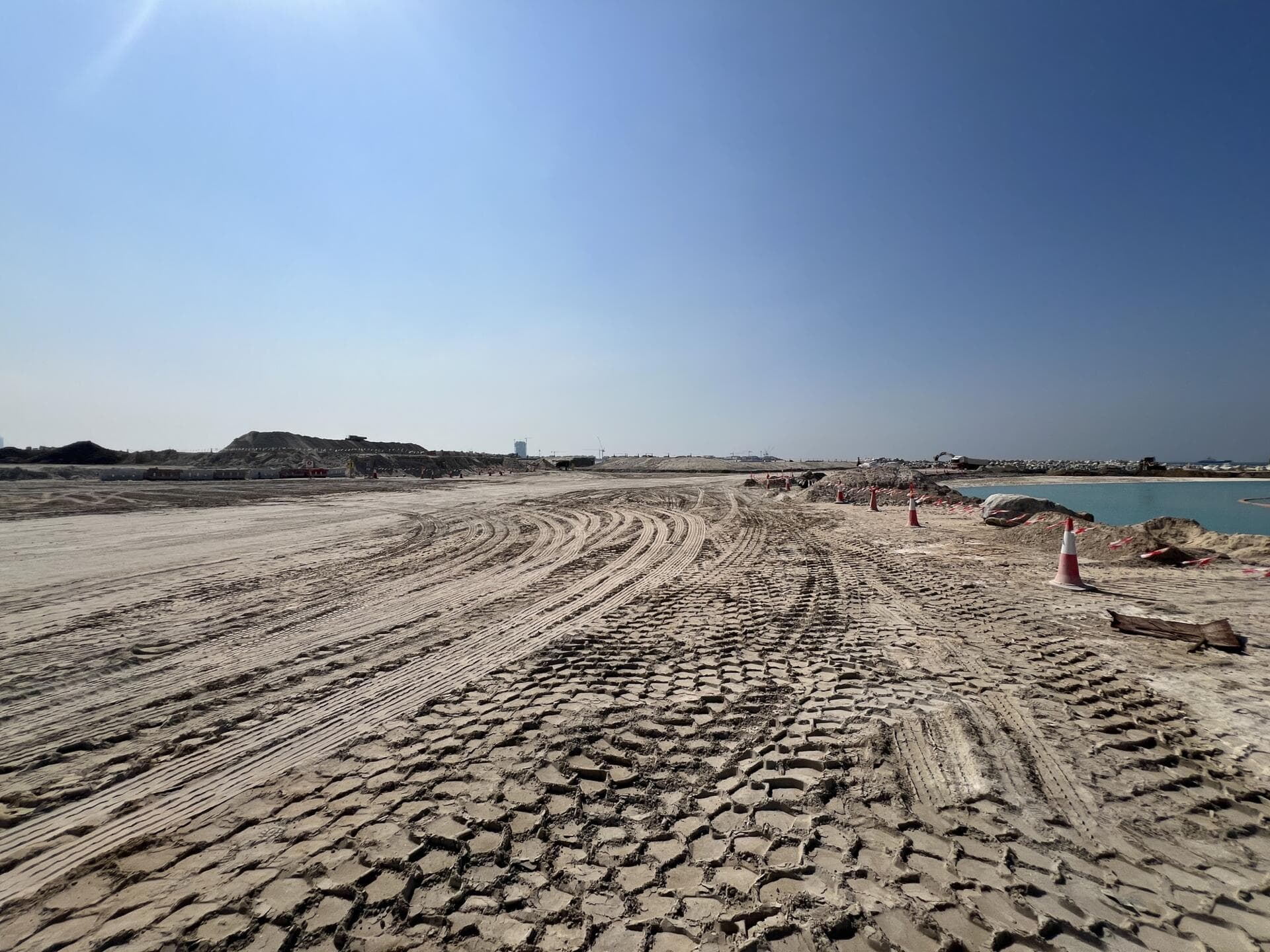 Jumeirah Asora Bay - Construction