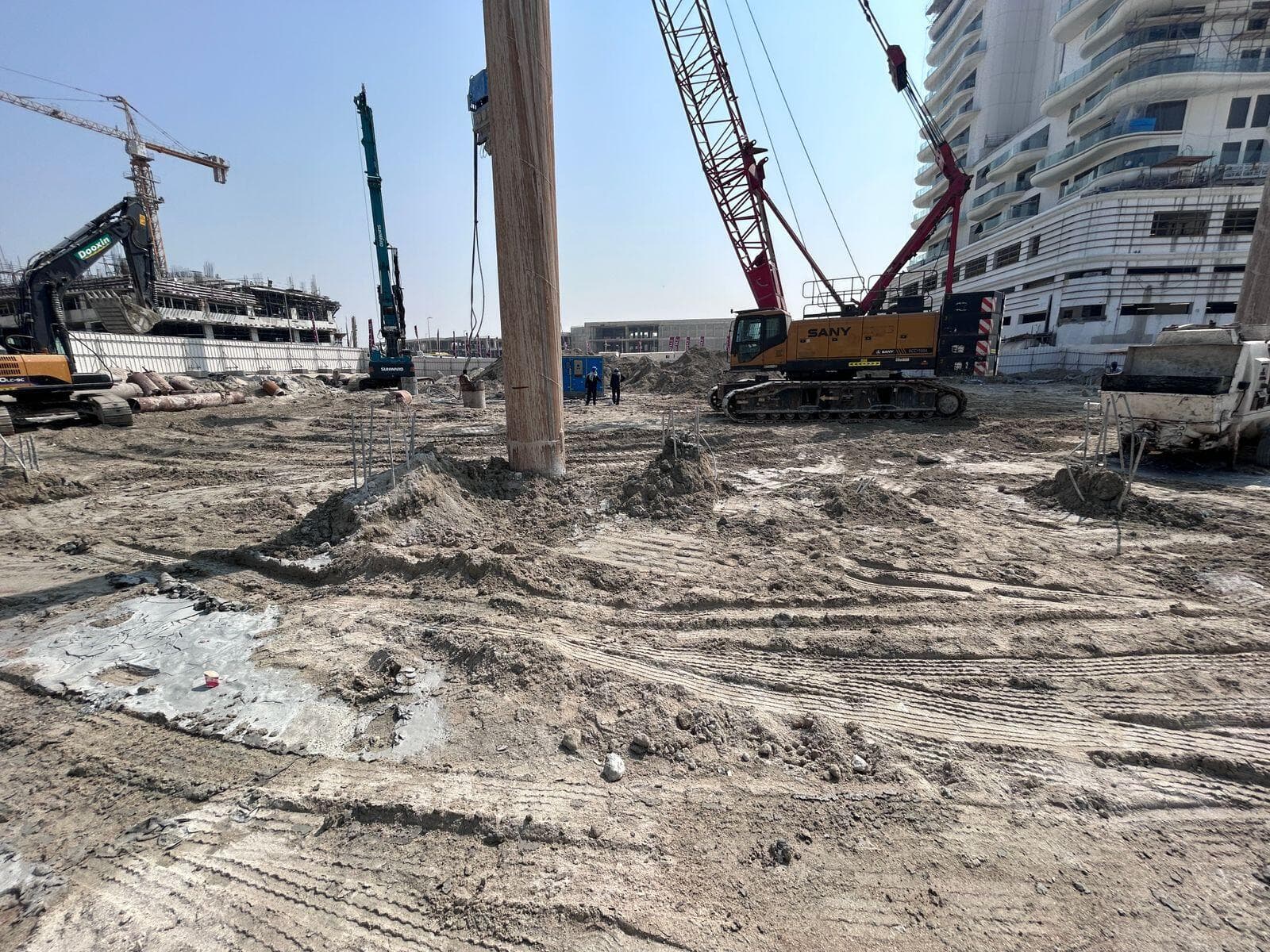 Esme Beach Residences - Construction