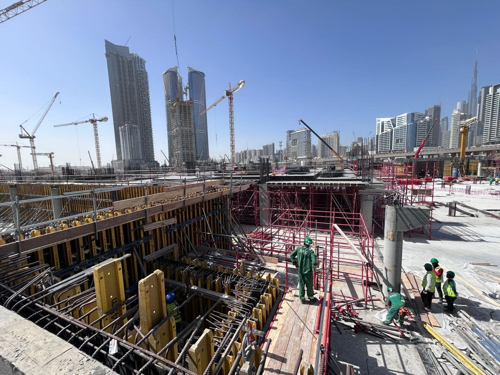 Design Quarter - Construction