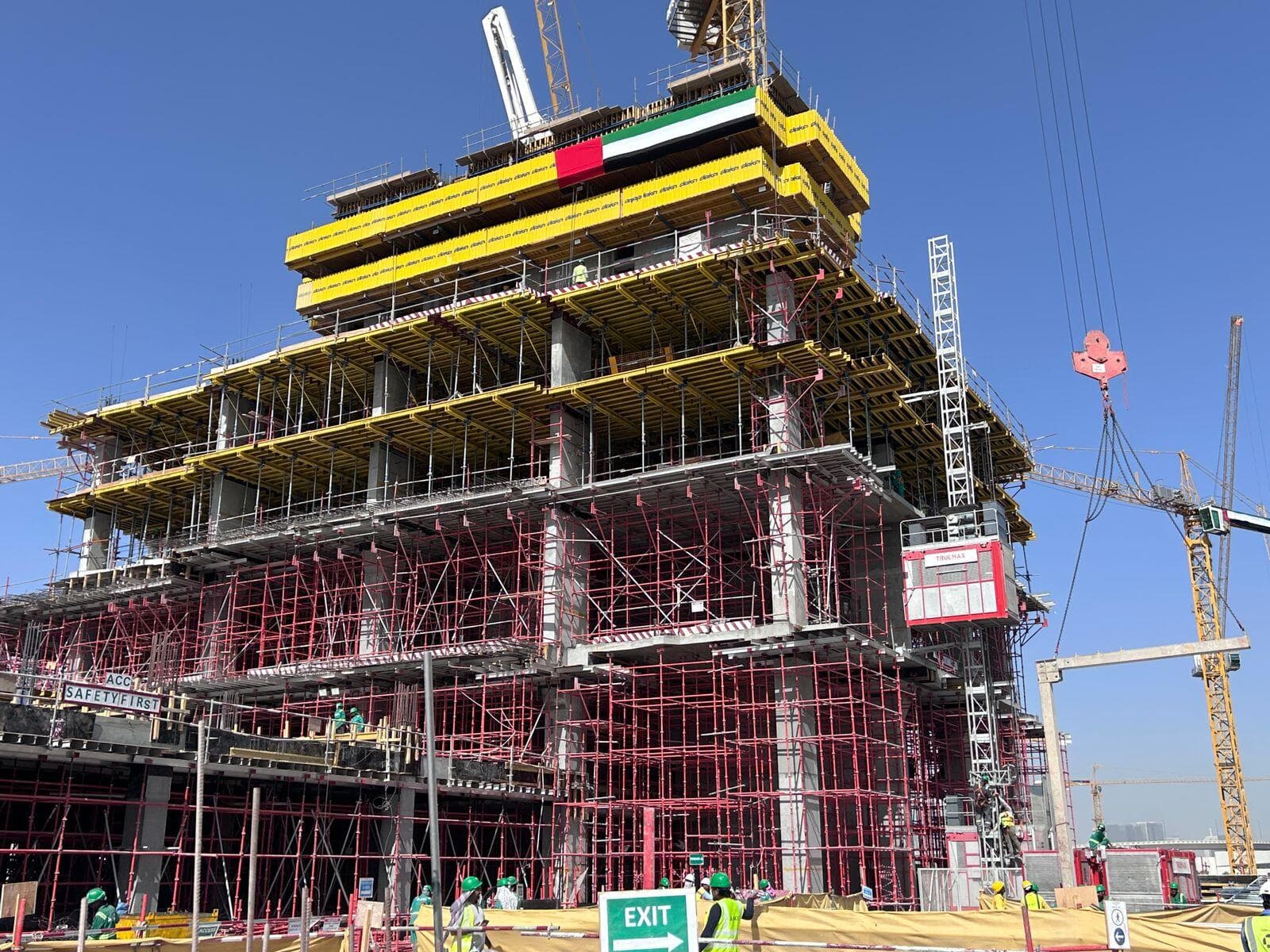 Design Quarter - Construction