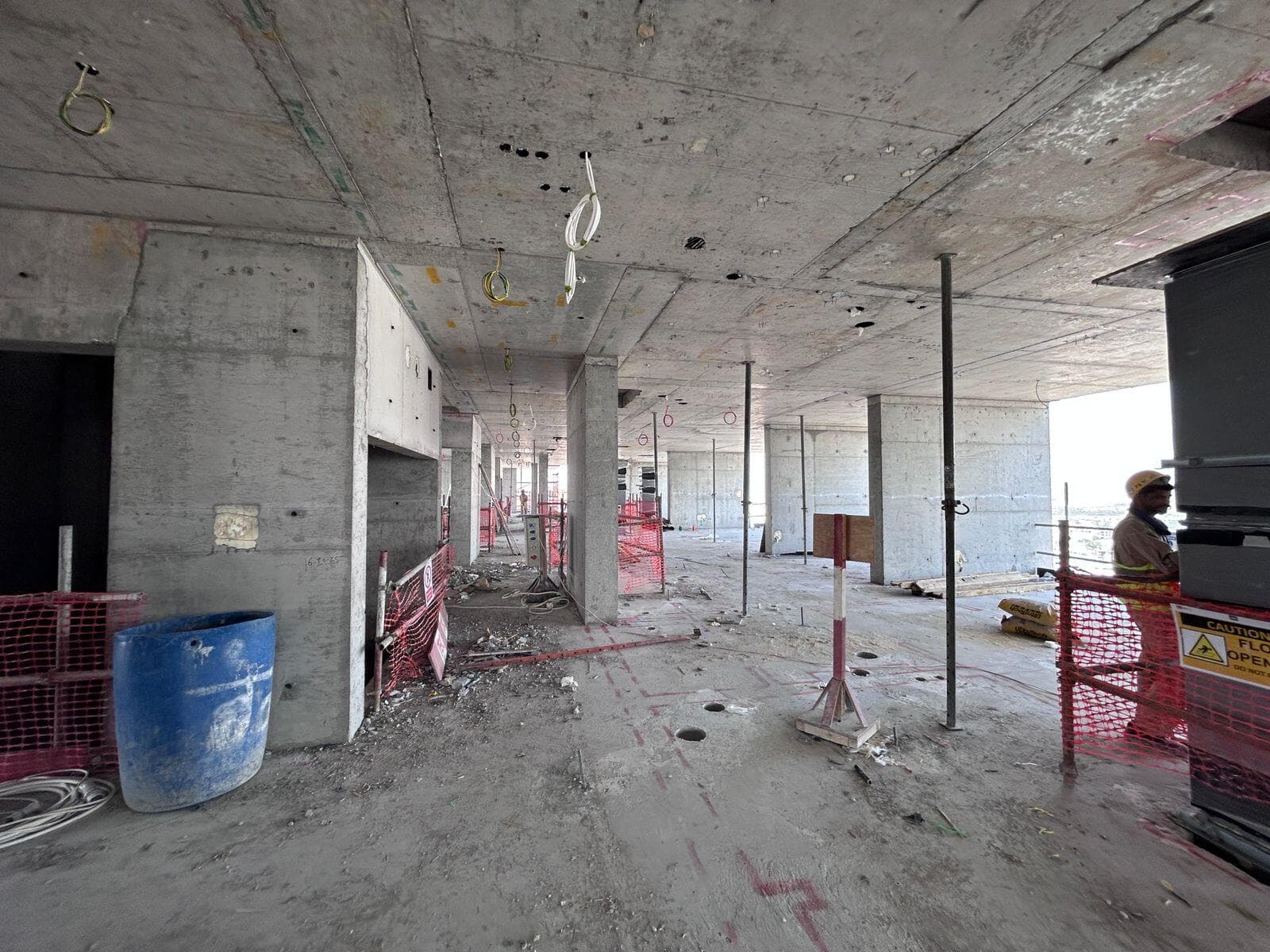 Club Place - Construction