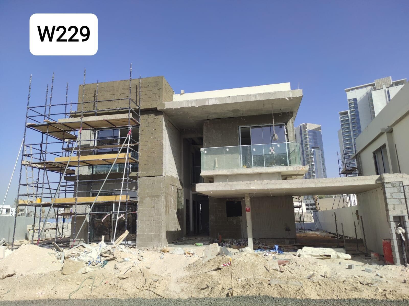 Venice Damac lagoons - Construction