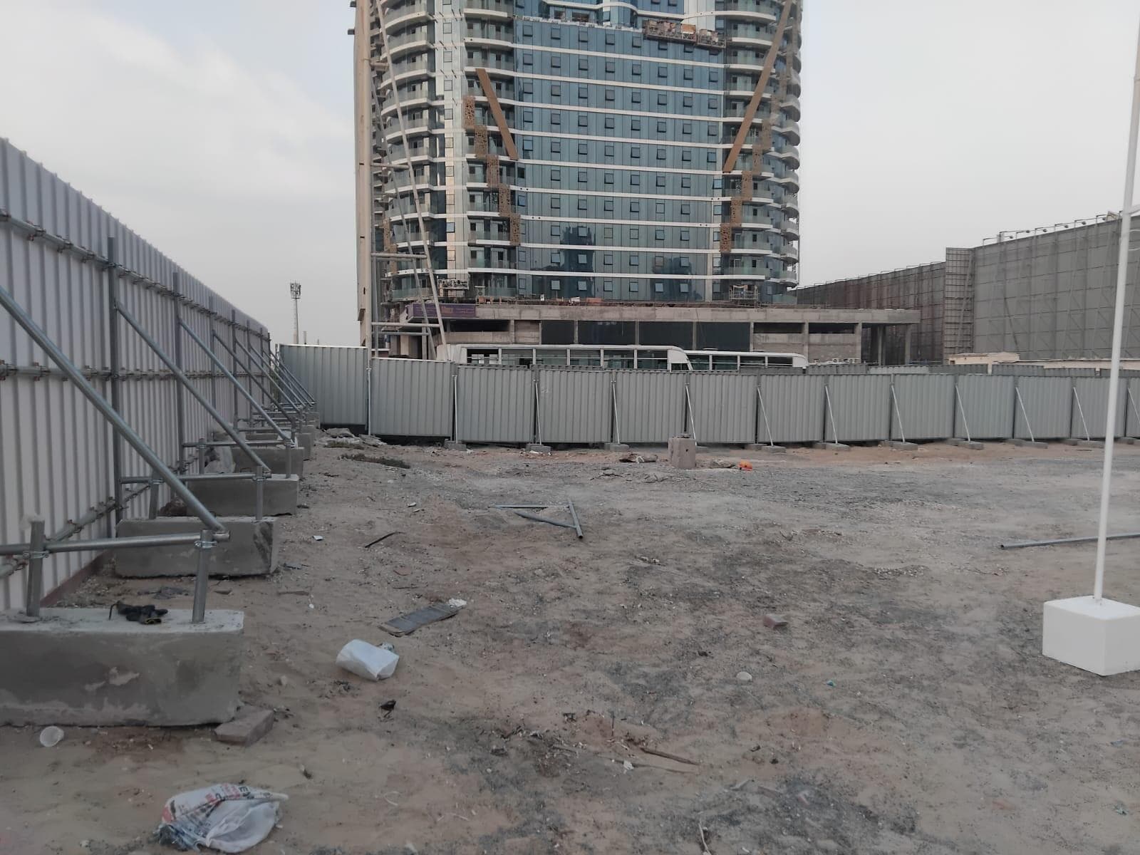 ShahrukhZ by Danube - Construction