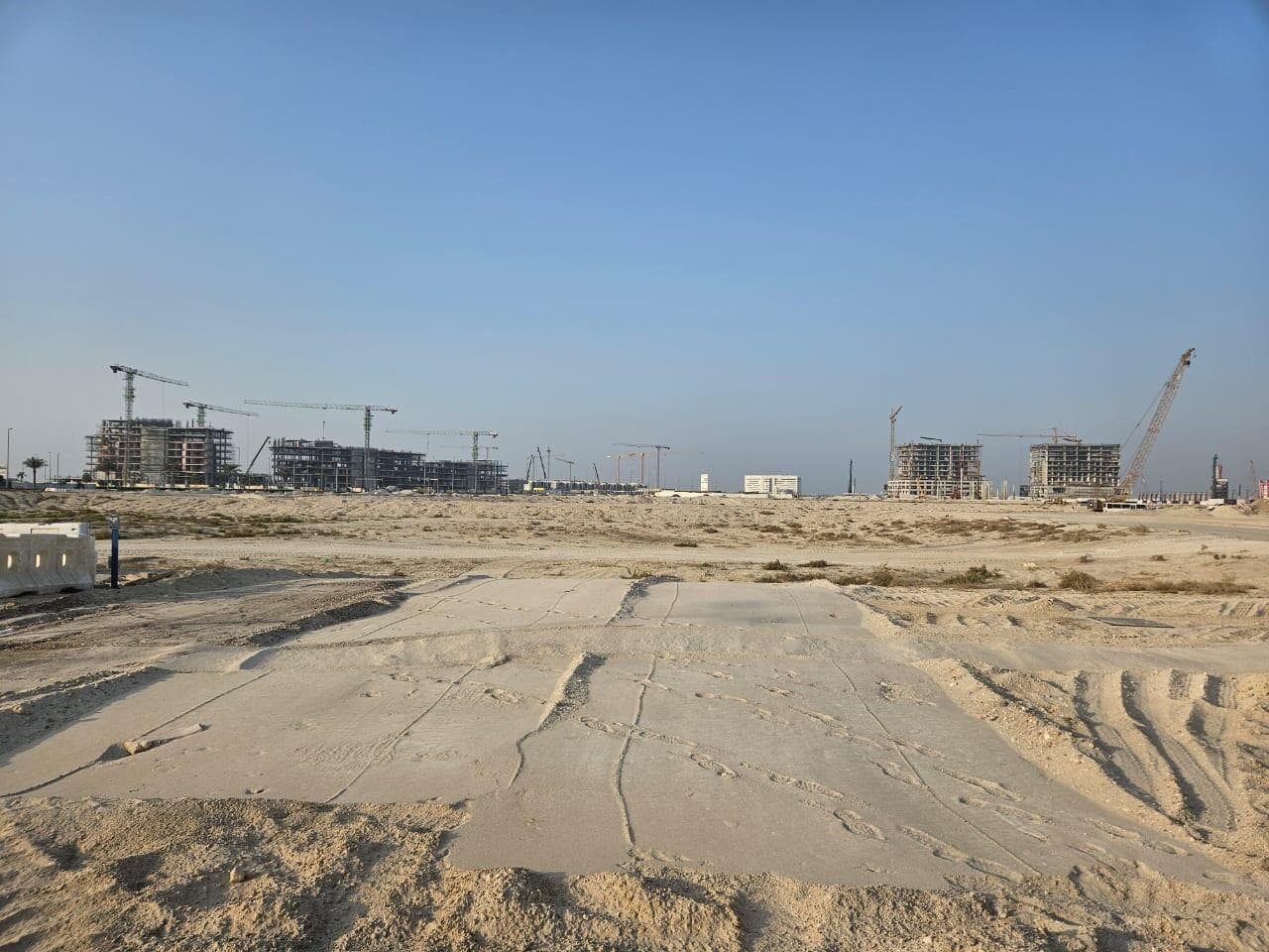 241 Waterside Residences - Construction
