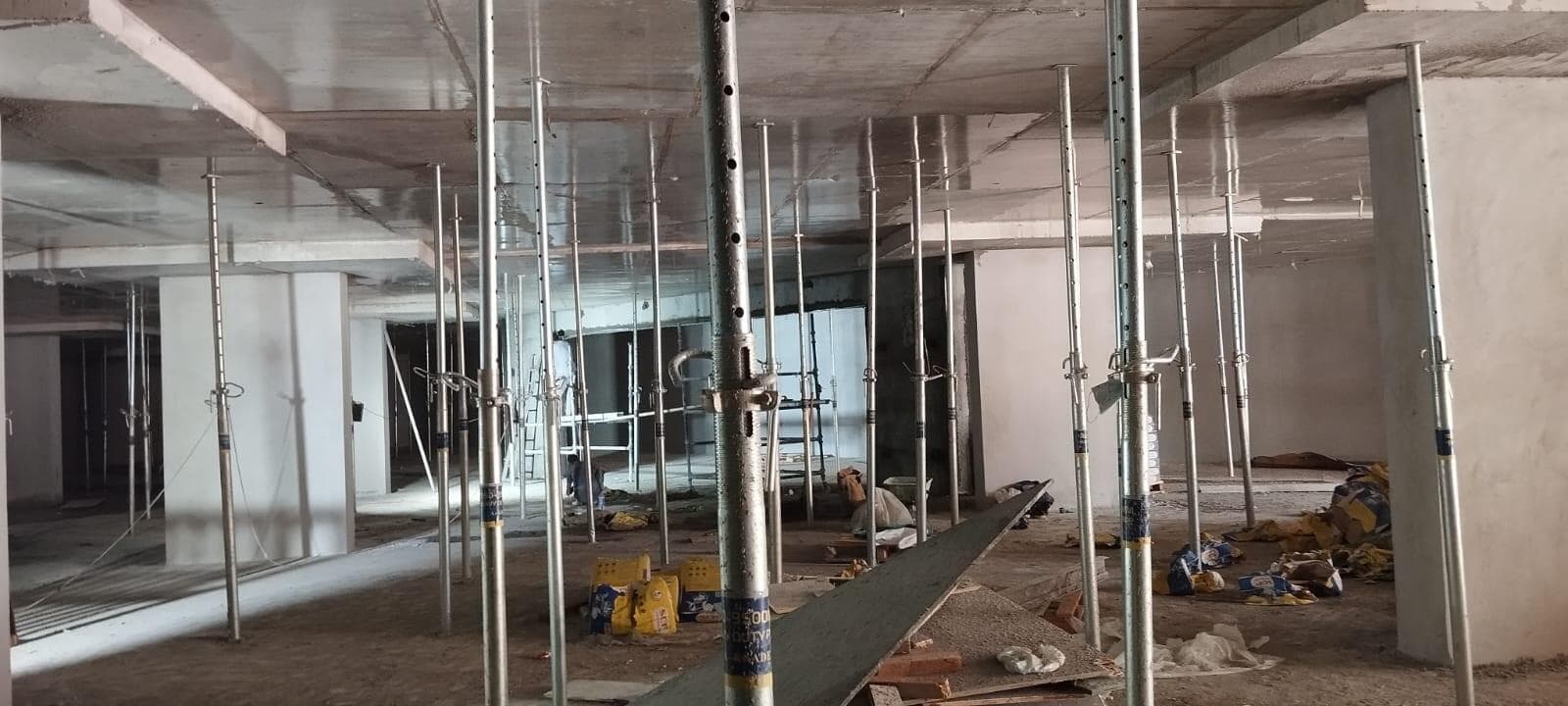 Tomorrow Commercial Tower - Construction