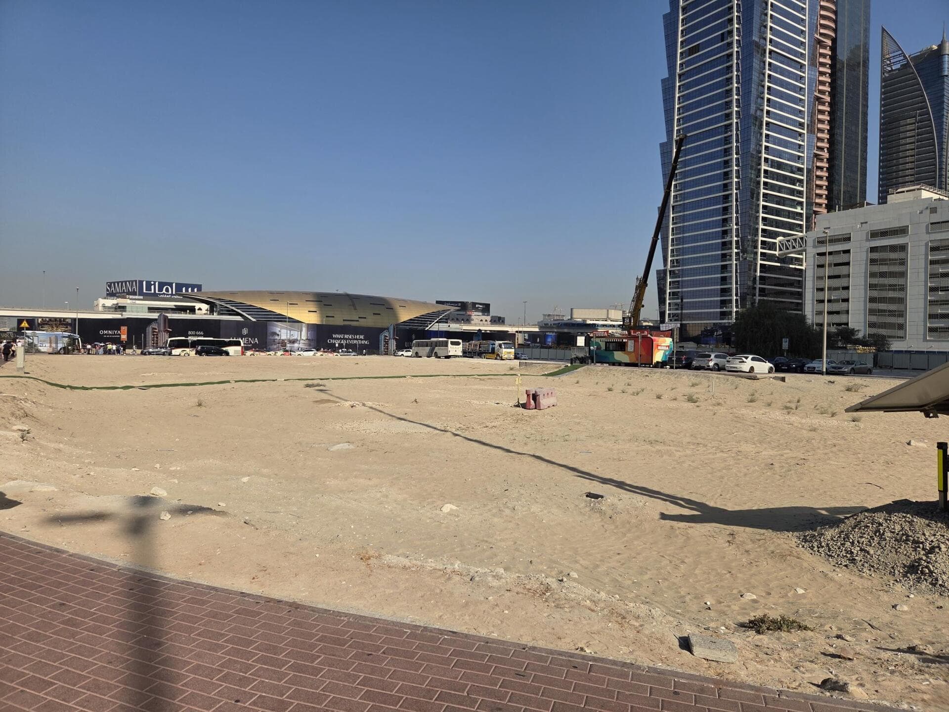 Avarra by Palace - Construction