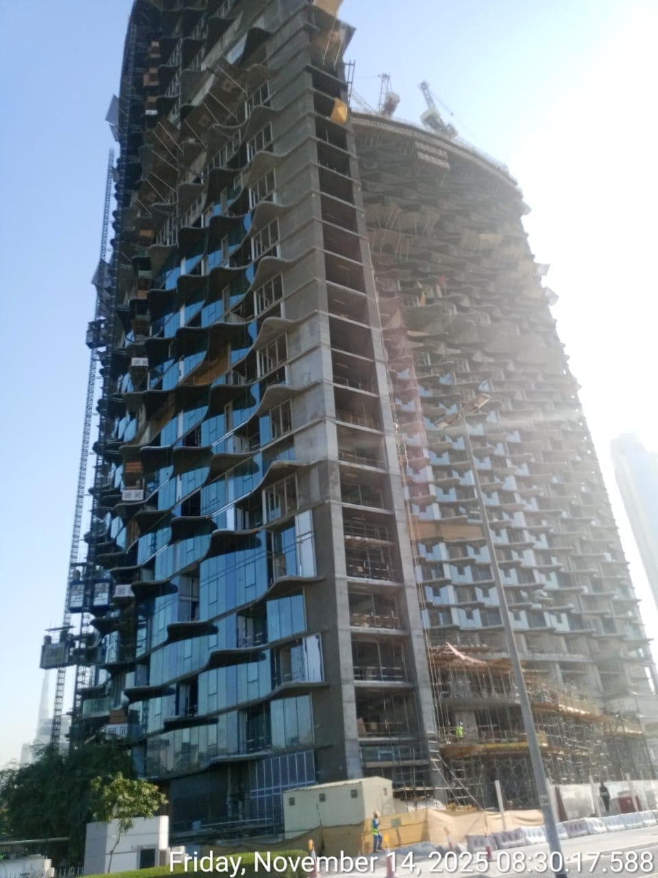 Safa One - Construction