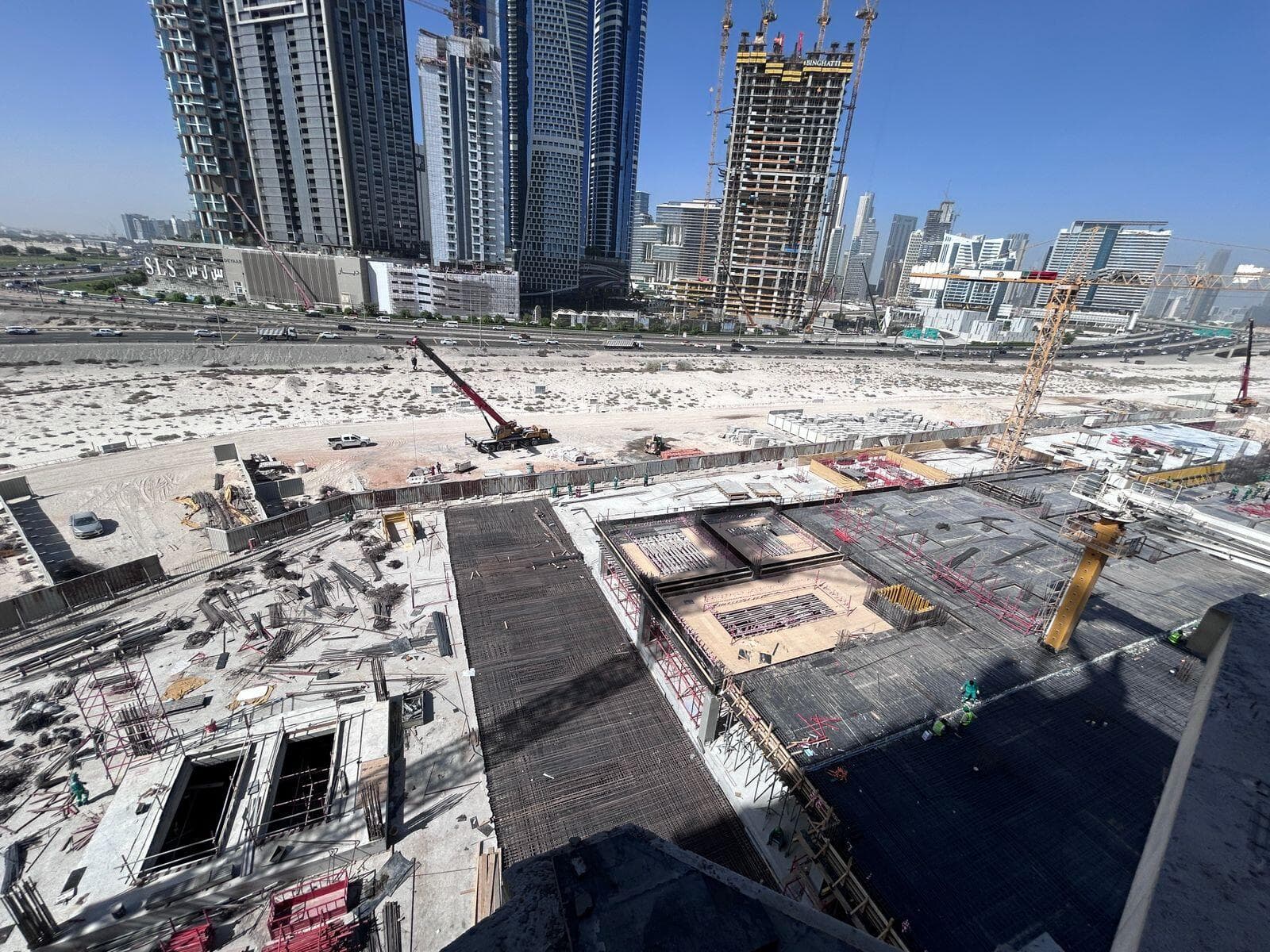 Design Quarter - Construction