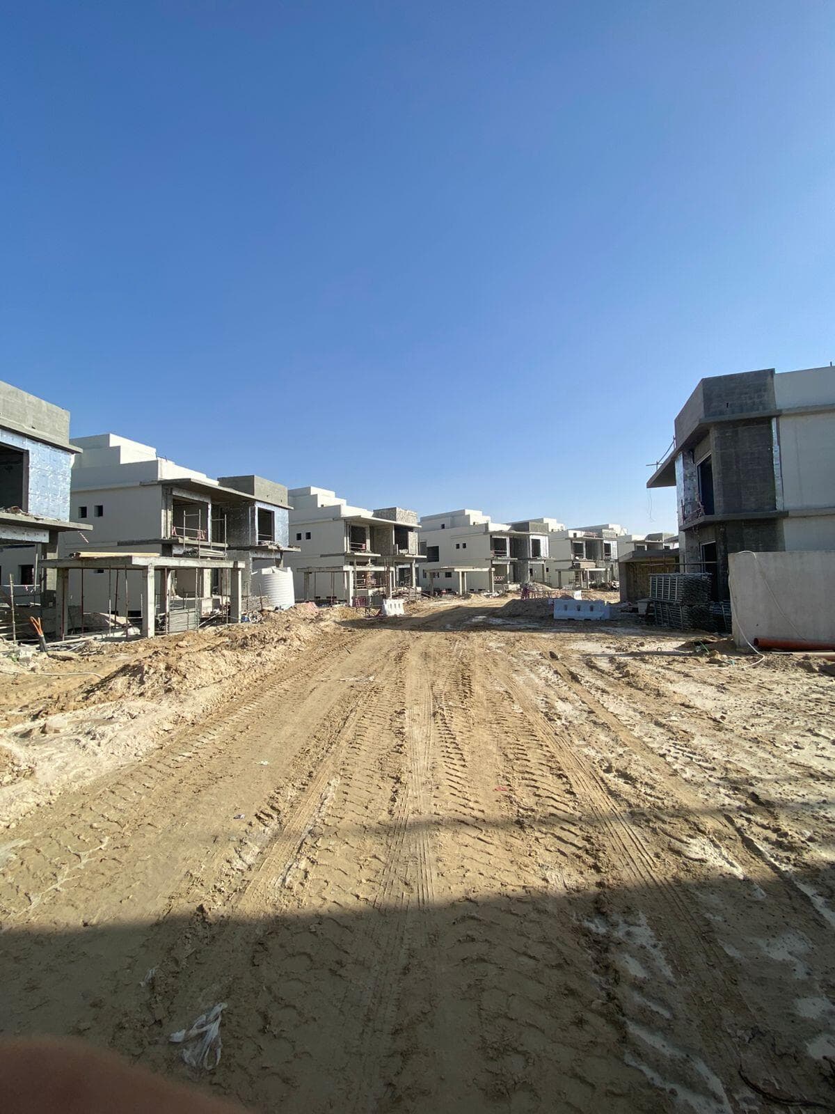Venice Damac lagoons - Construction