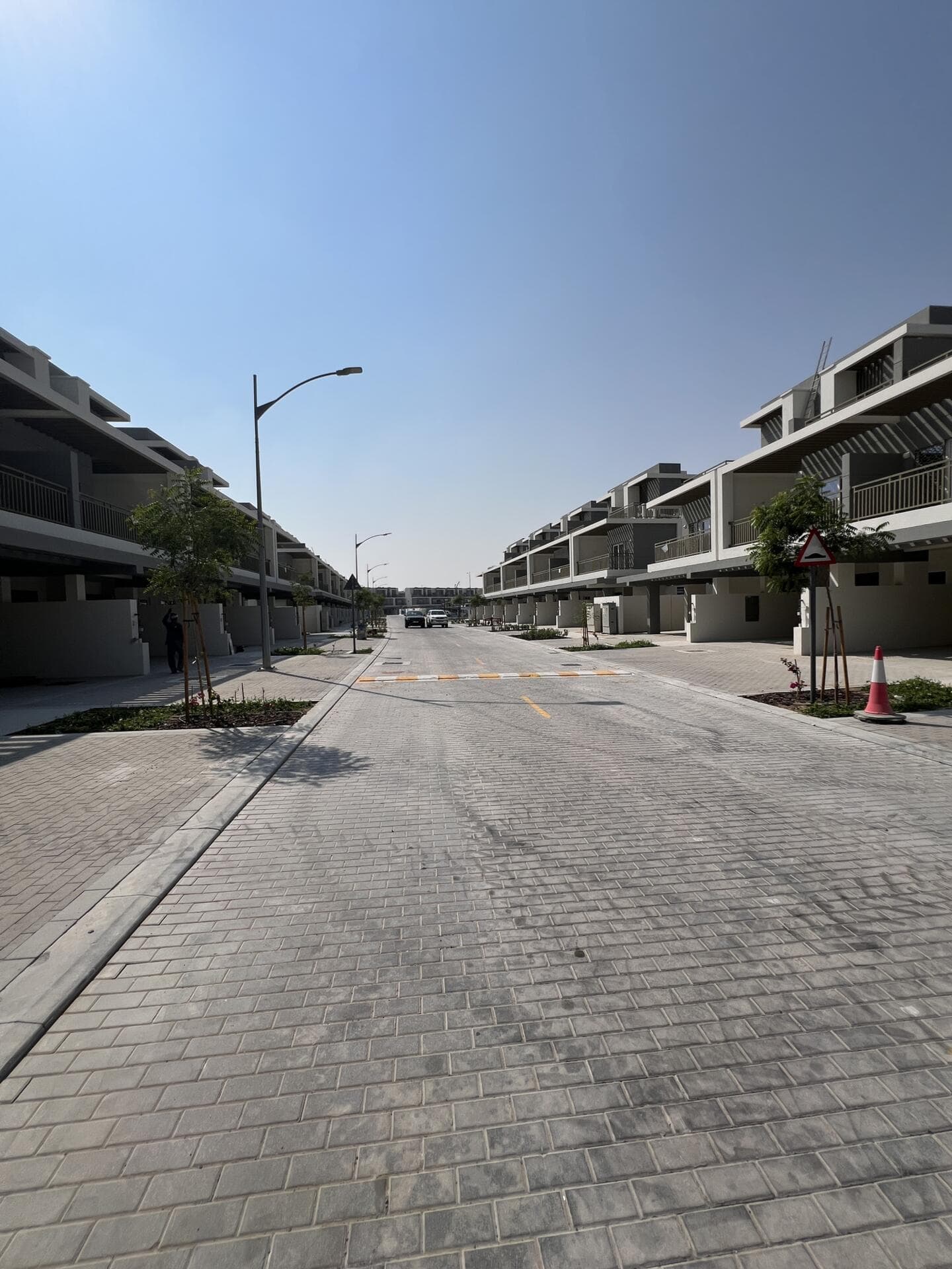 Damac Hills 2 Camelia - Construction