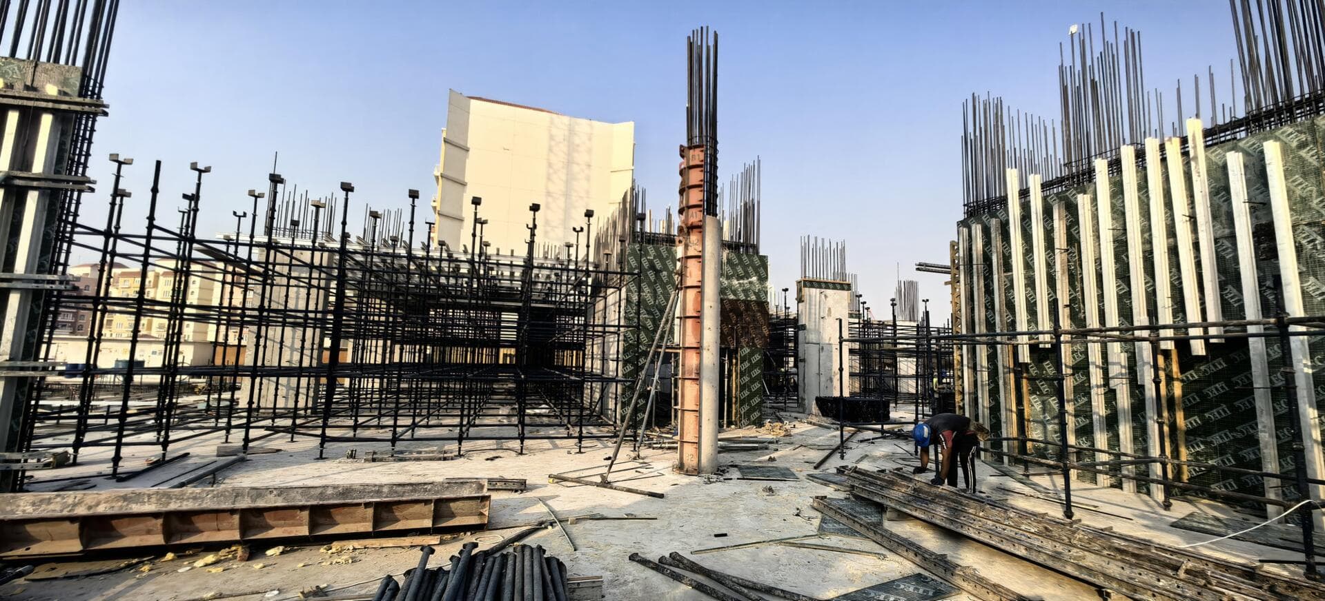 Tomorrow Commercial Tower - Construction