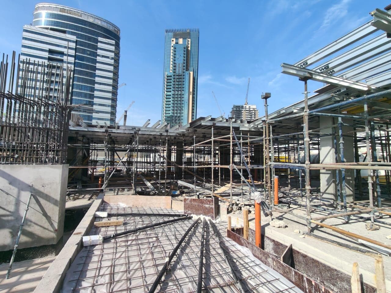 Samana Manhattan - Construction