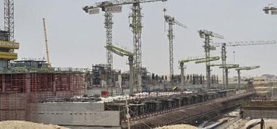 Azizi Venice 13 - Construction