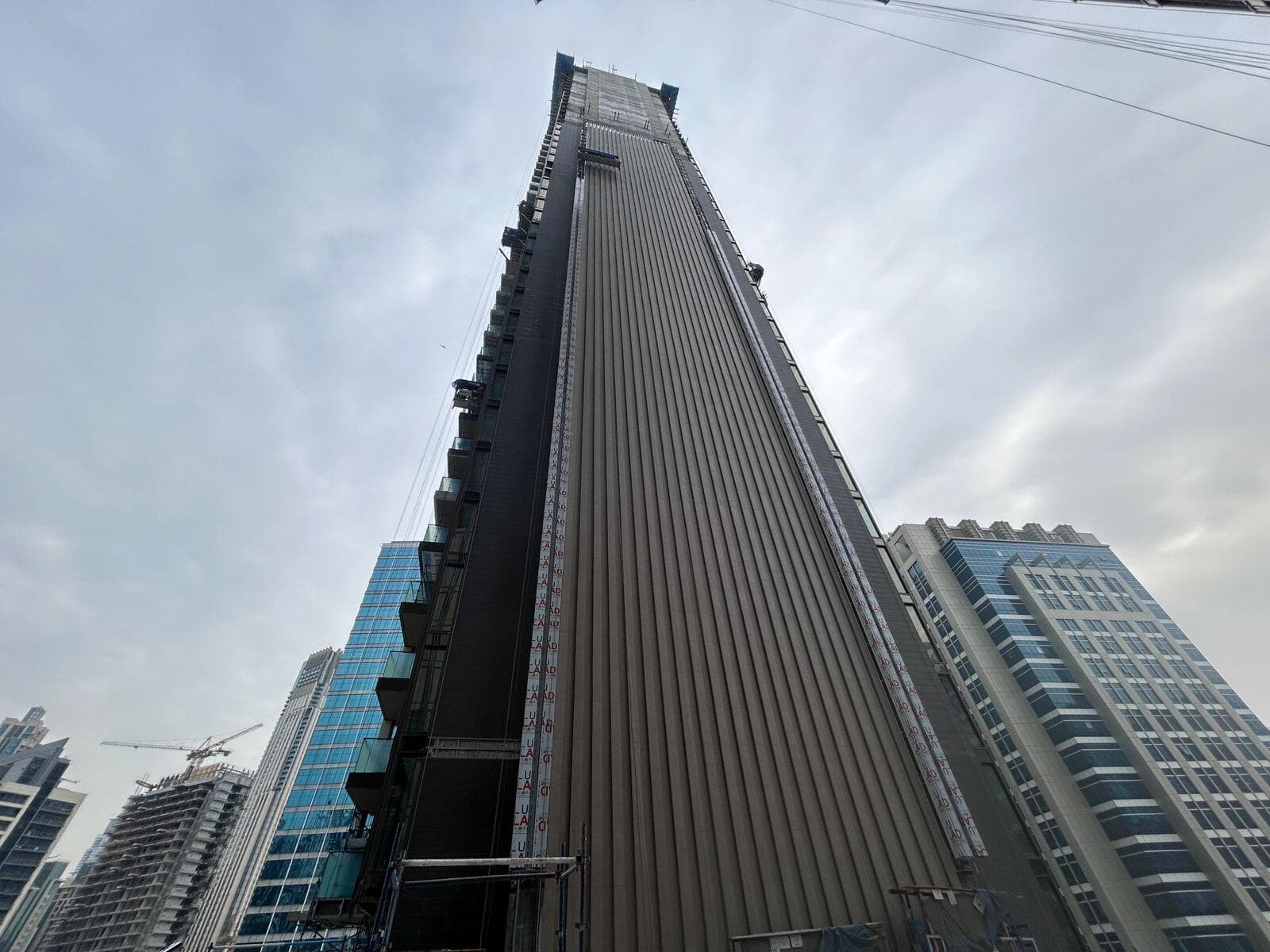 The Edge - Construction