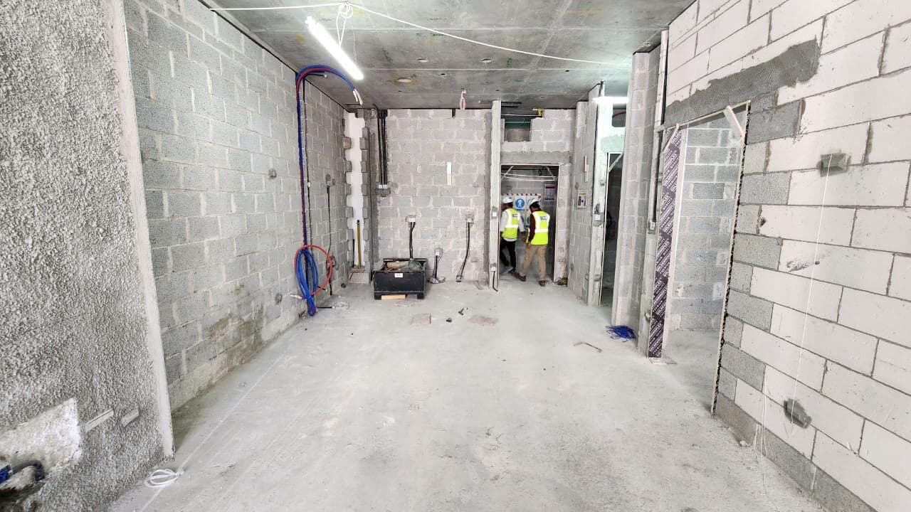 The Crestmark - Construction