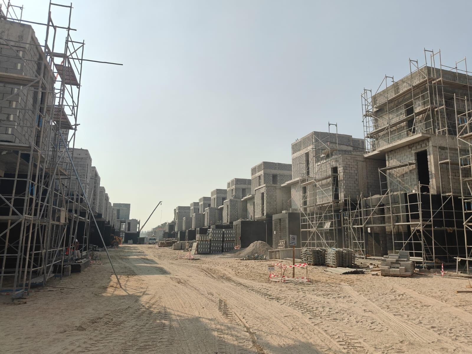 Lua Residences - Construction