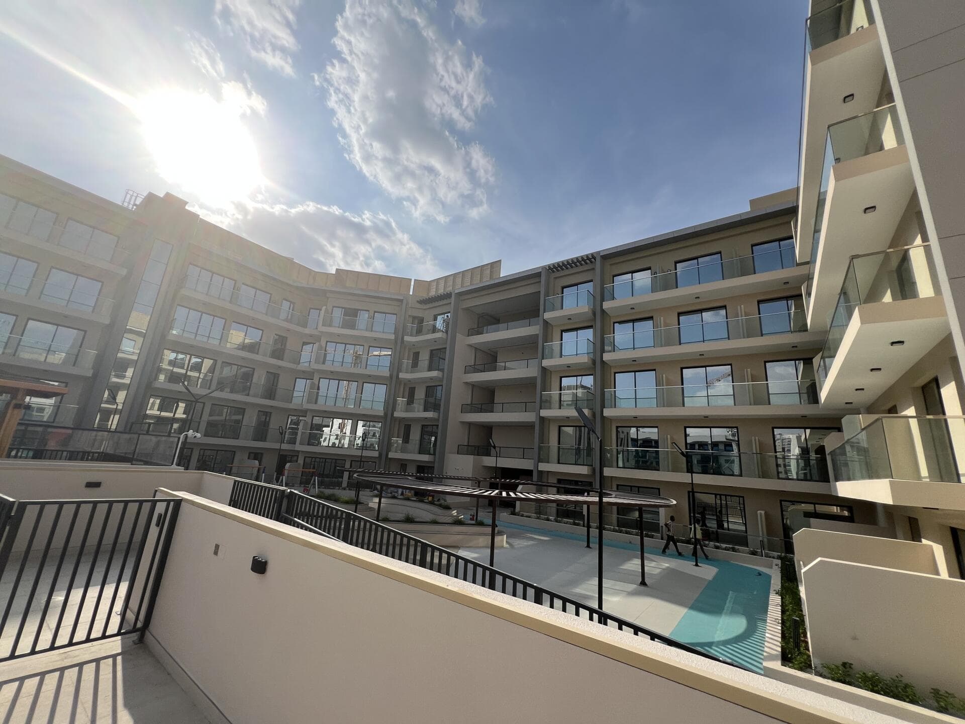 Glorious Central Residences - Construction