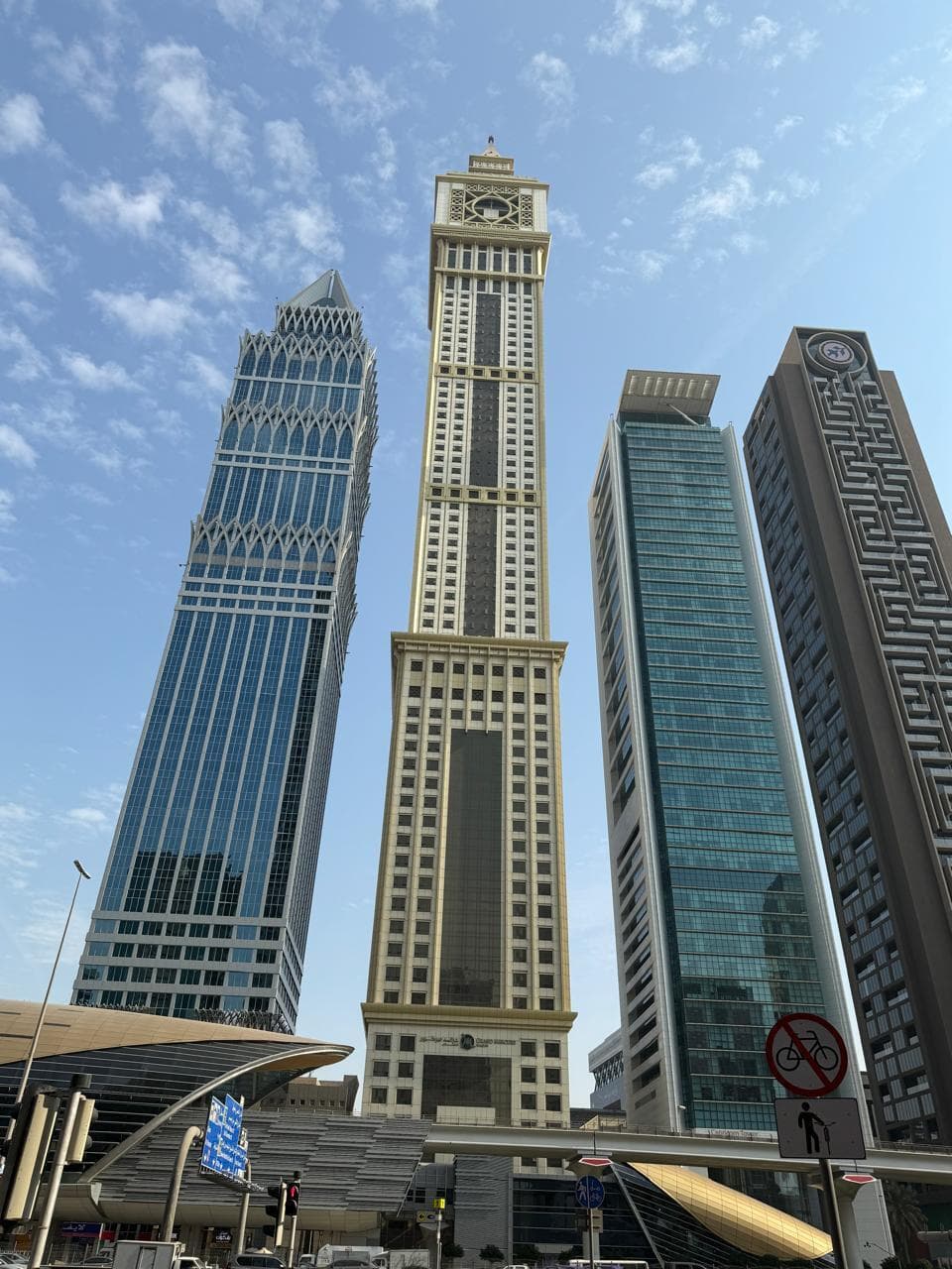 AHS Tower - Construction