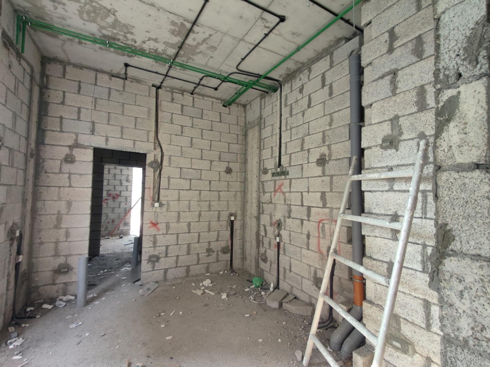 Lua Residences - Construction