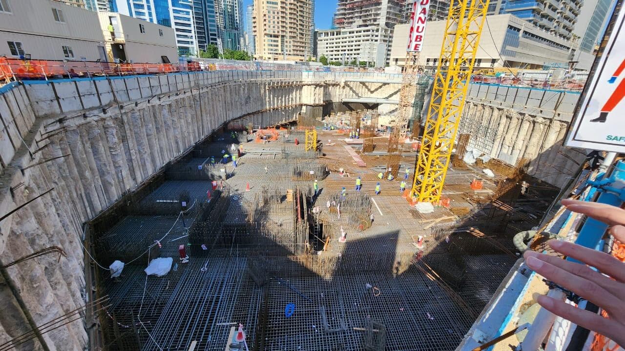 Diamondz - Construction
