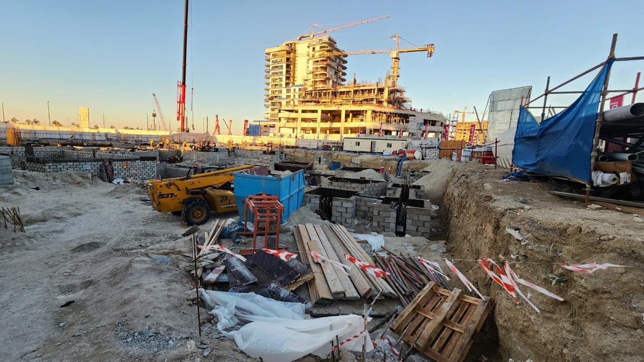 Beach Walk Grand 2 - Construction