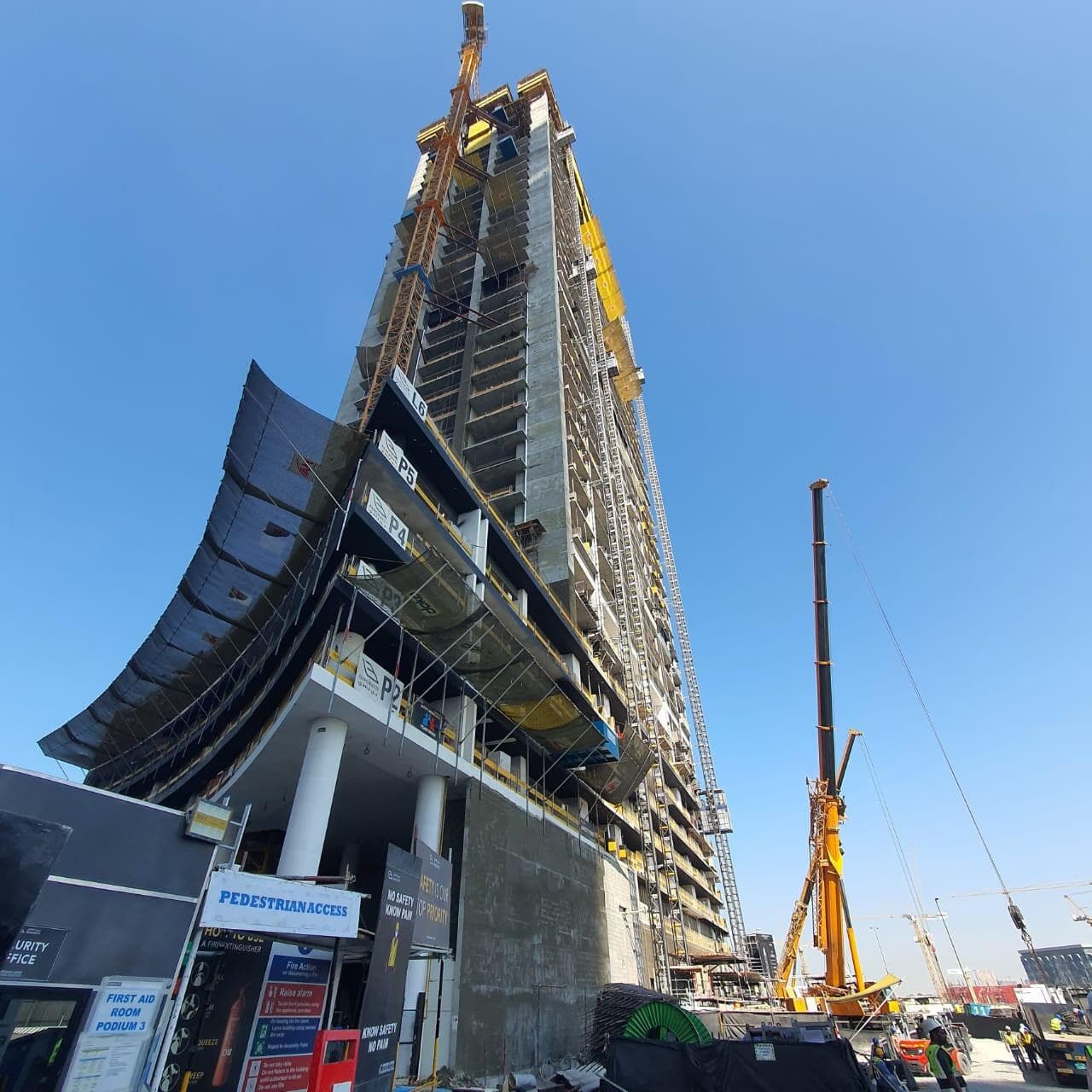 Burj Binghatti-Jacob&Co Residences - Construction