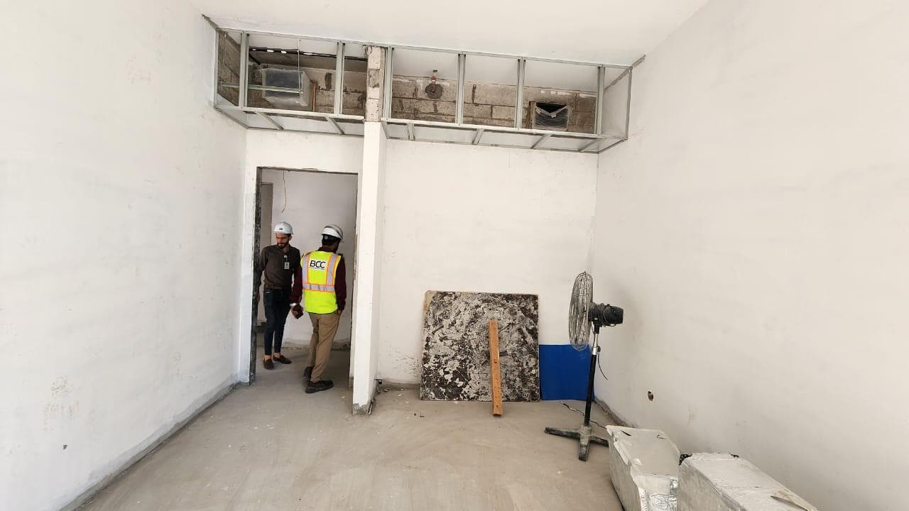 The Crestmark - Construction