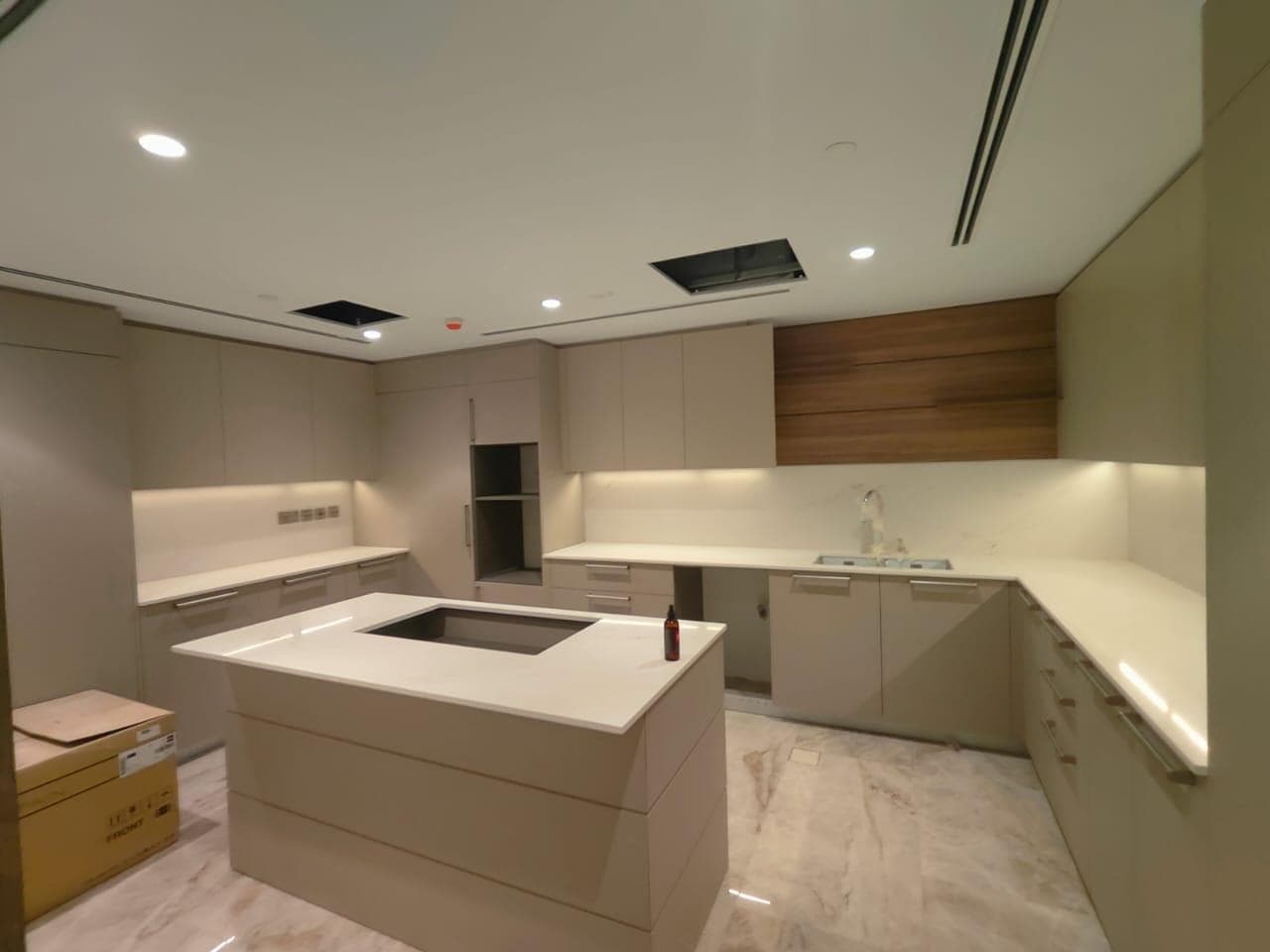 The Residence | Burj Khalifa - Construction
