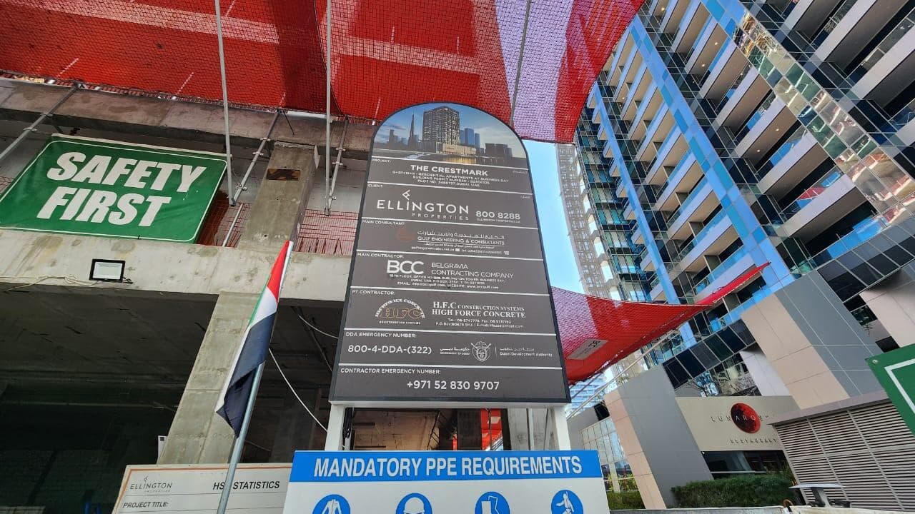 The Crestmark - Construction