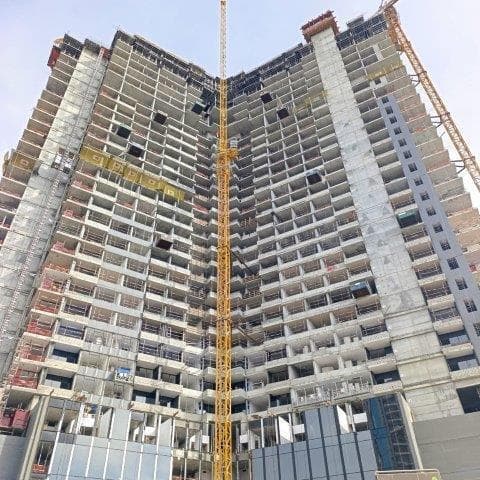Tria - Construction