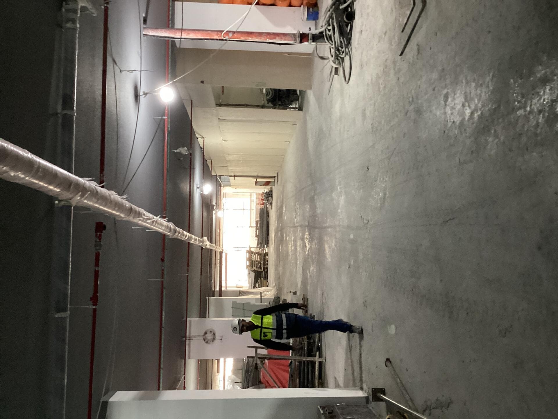 Binghatti Apex - Construction