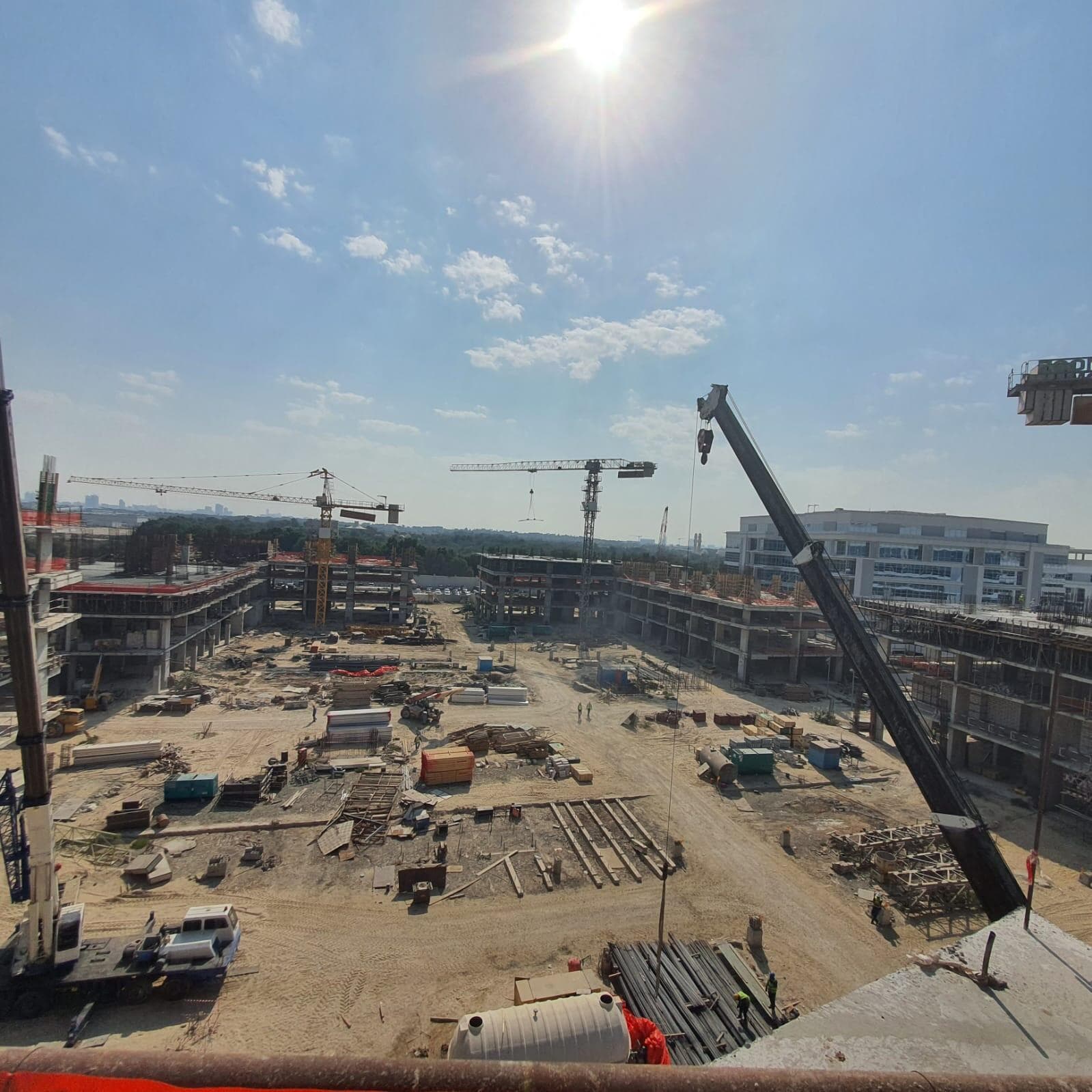 Tonino Lamborghini Residences - Construction