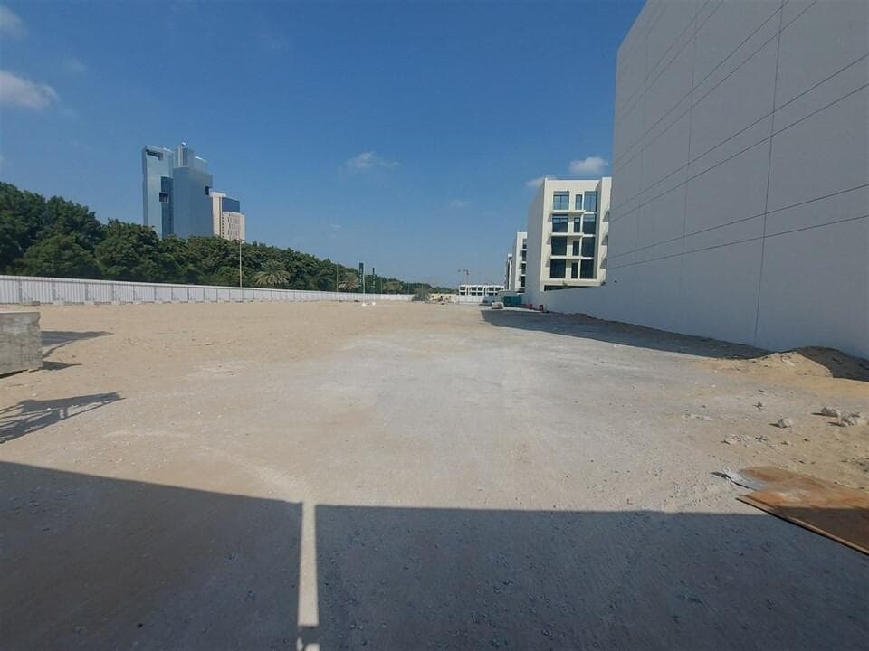 One Sky Park - Construction